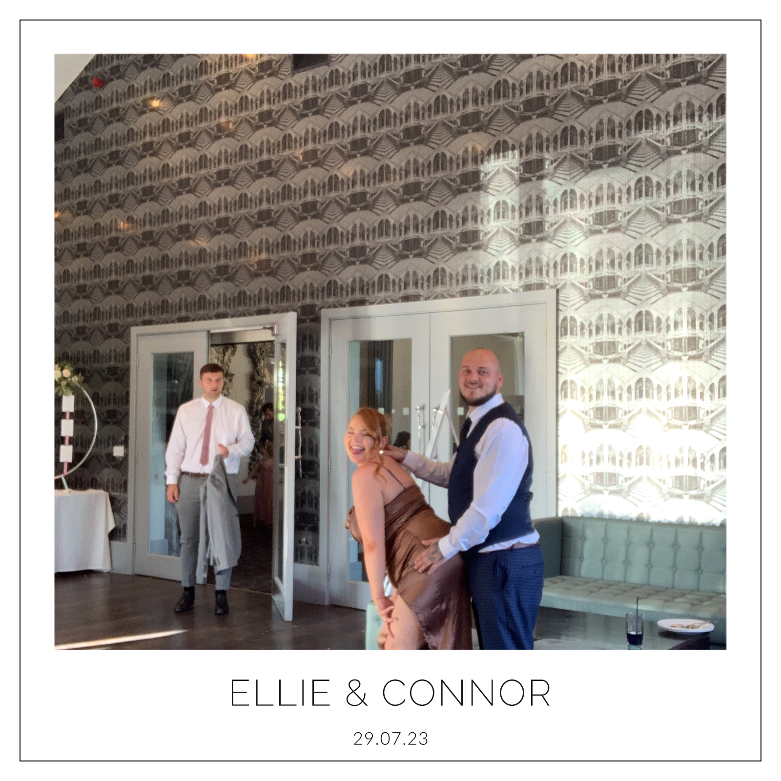 Ellie & Connor. | View more photos from the event at gallery.magicimages.uk/u/MagicImages/Ellie-Connor-0
