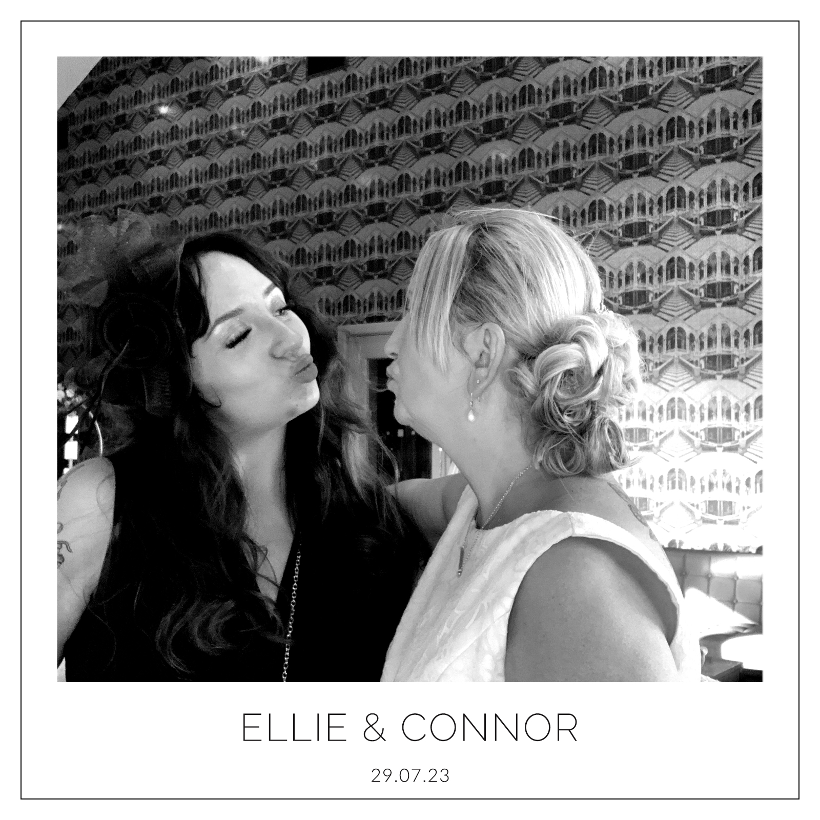 Ellie & Connor  | View more photos from the event at gallery.magicimages.uk/u/MagicImages/Ellie-Connor