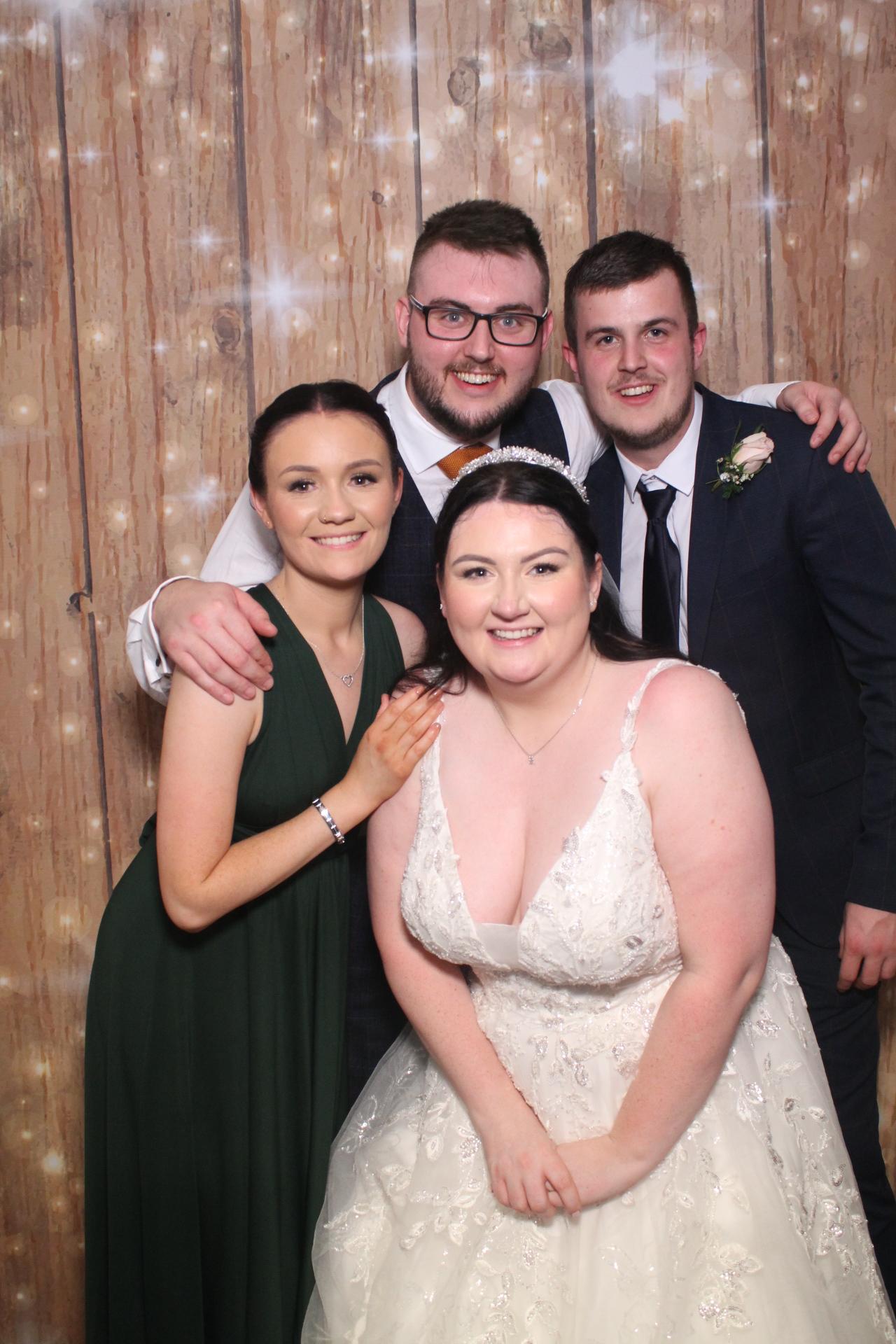 Hollie & Lewis  | View more photos from the event at gallery.magicimages.uk/u/MagicImages/Hollie-Lewis