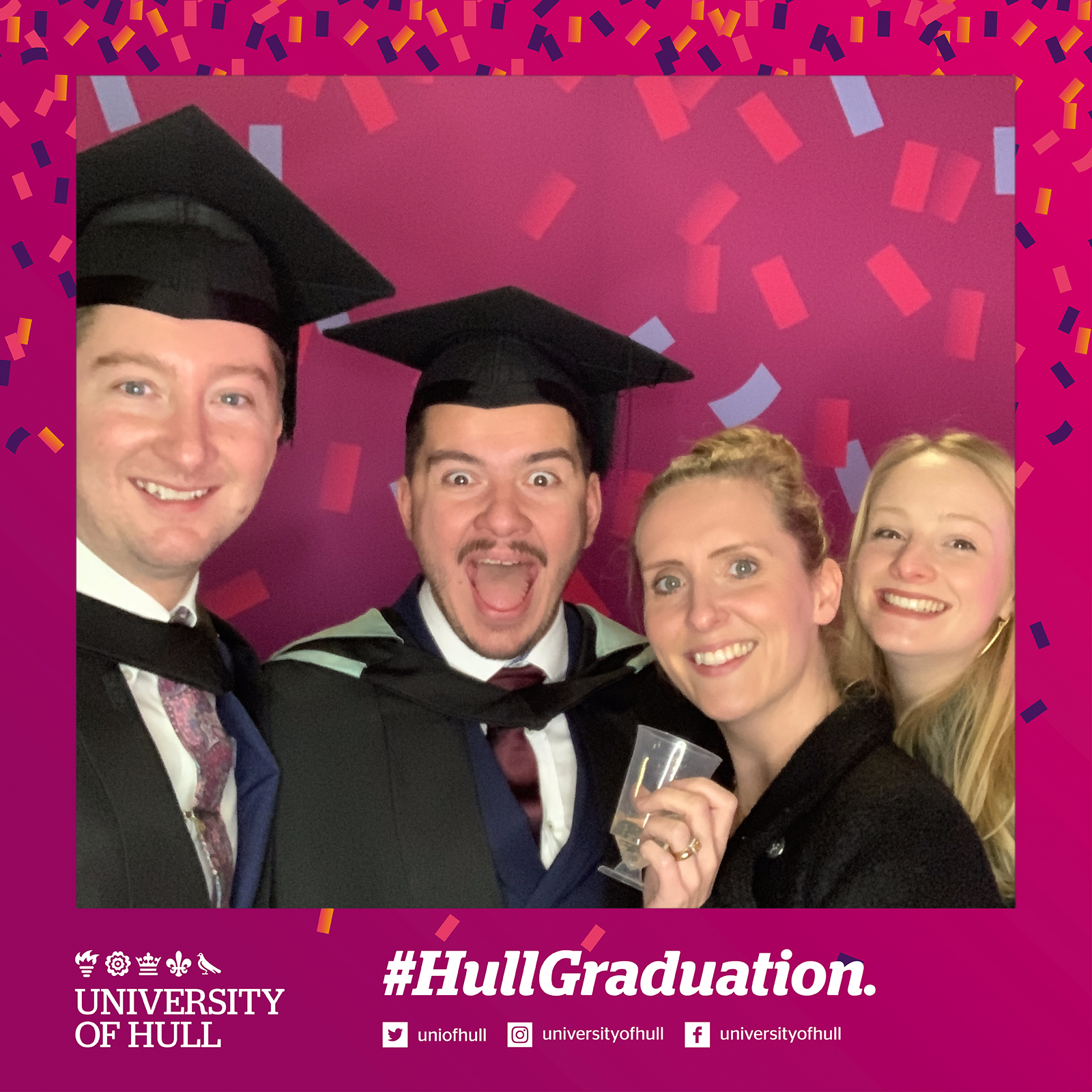 Hull Graduation.. | View more photos from the event at gallery.magicimages.uk/u/MagicImages/Hull-Graduation-7