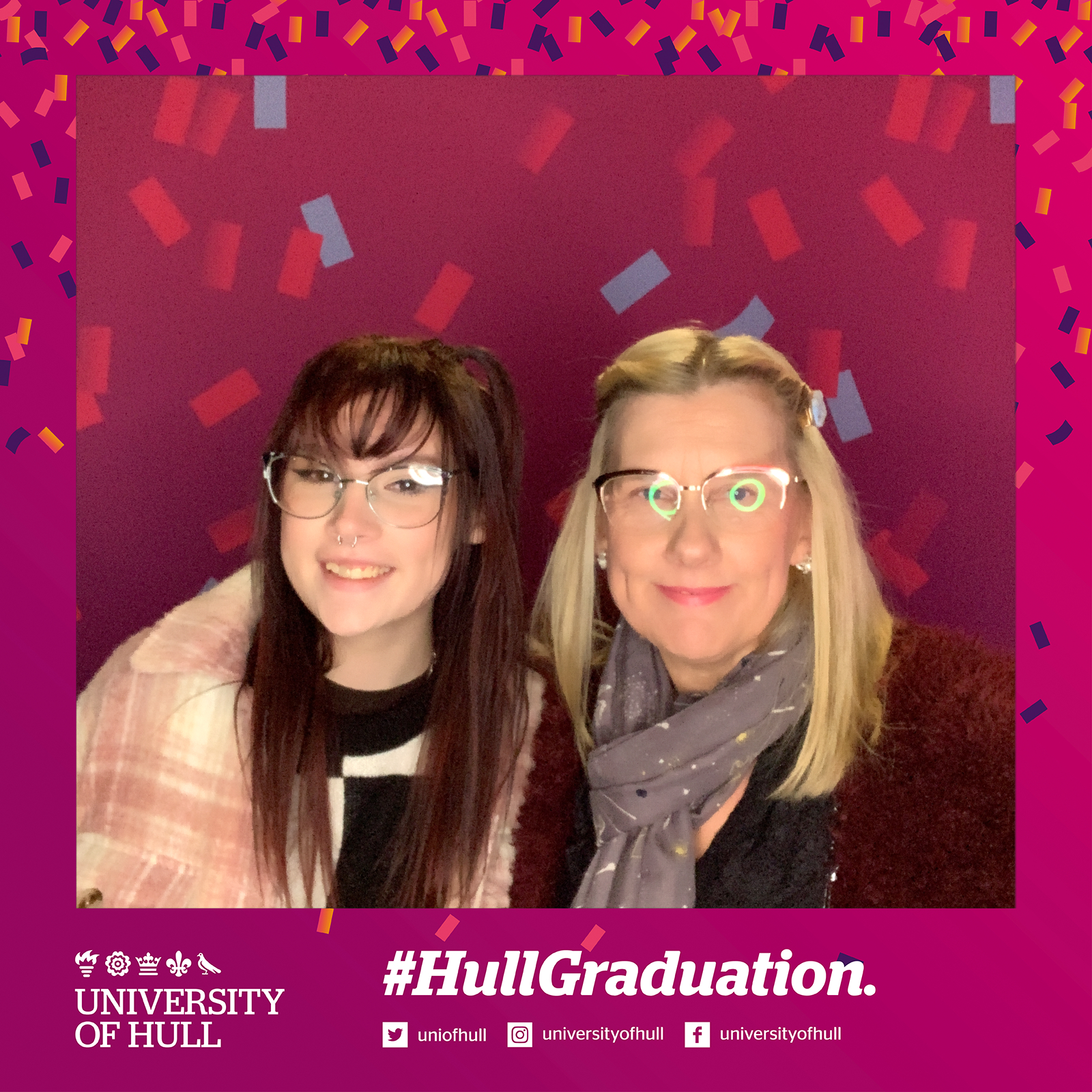 Hull Graduation.. | View more photos from the event at gallery.magicimages.uk/u/MagicImages/Hull-Graduation-8