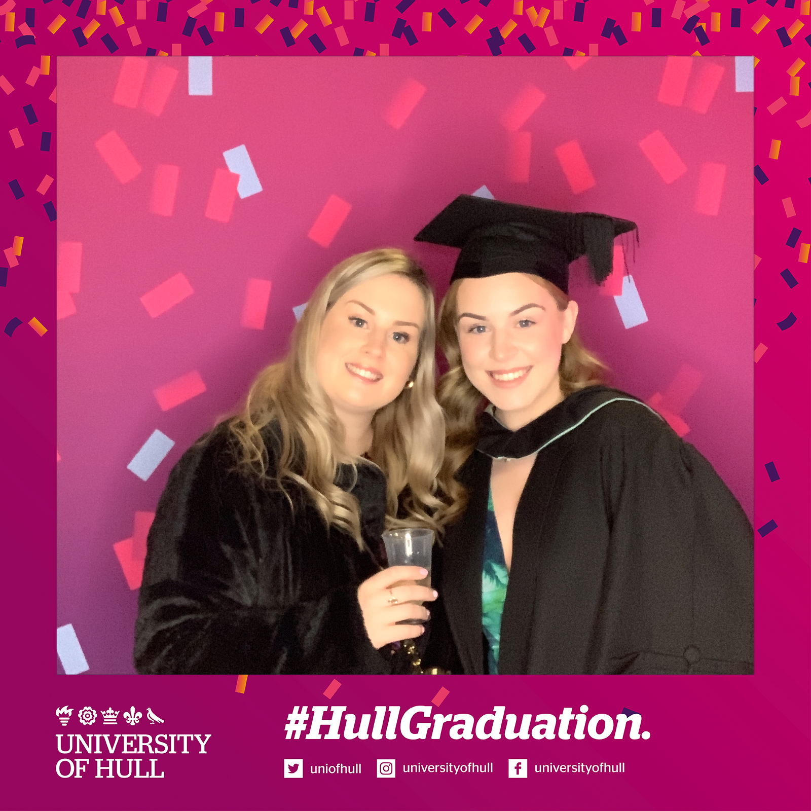 Hull Graduation.. | View more photos from the event at gallery.magicimages.uk/u/MagicImages/Hull-Graduation-8