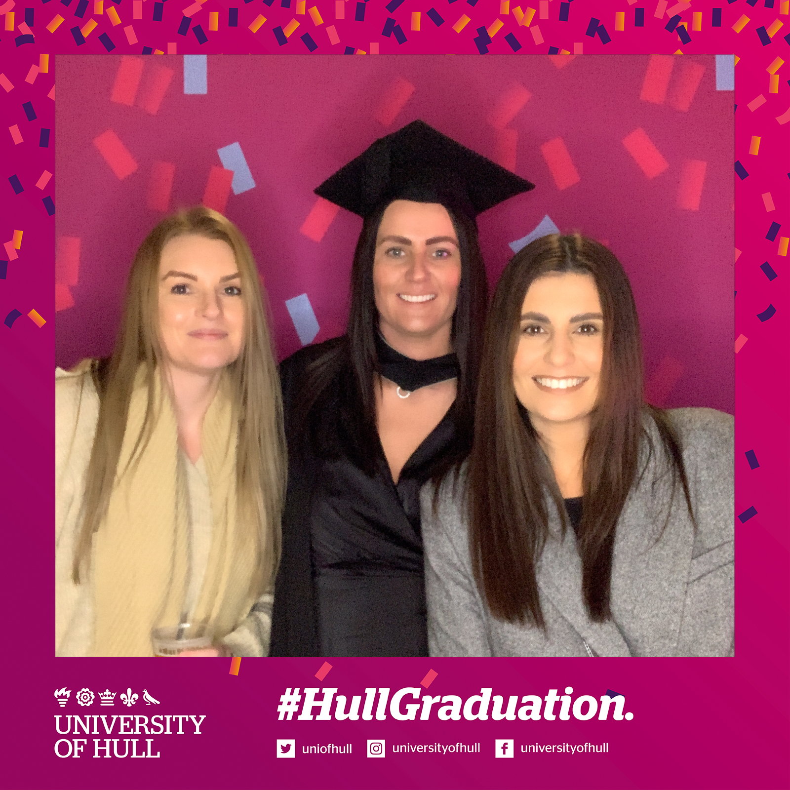 Hull Graduation.. | View more photos from the event at gallery.magicimages.uk/u/MagicImages/Hull-Graduation-8