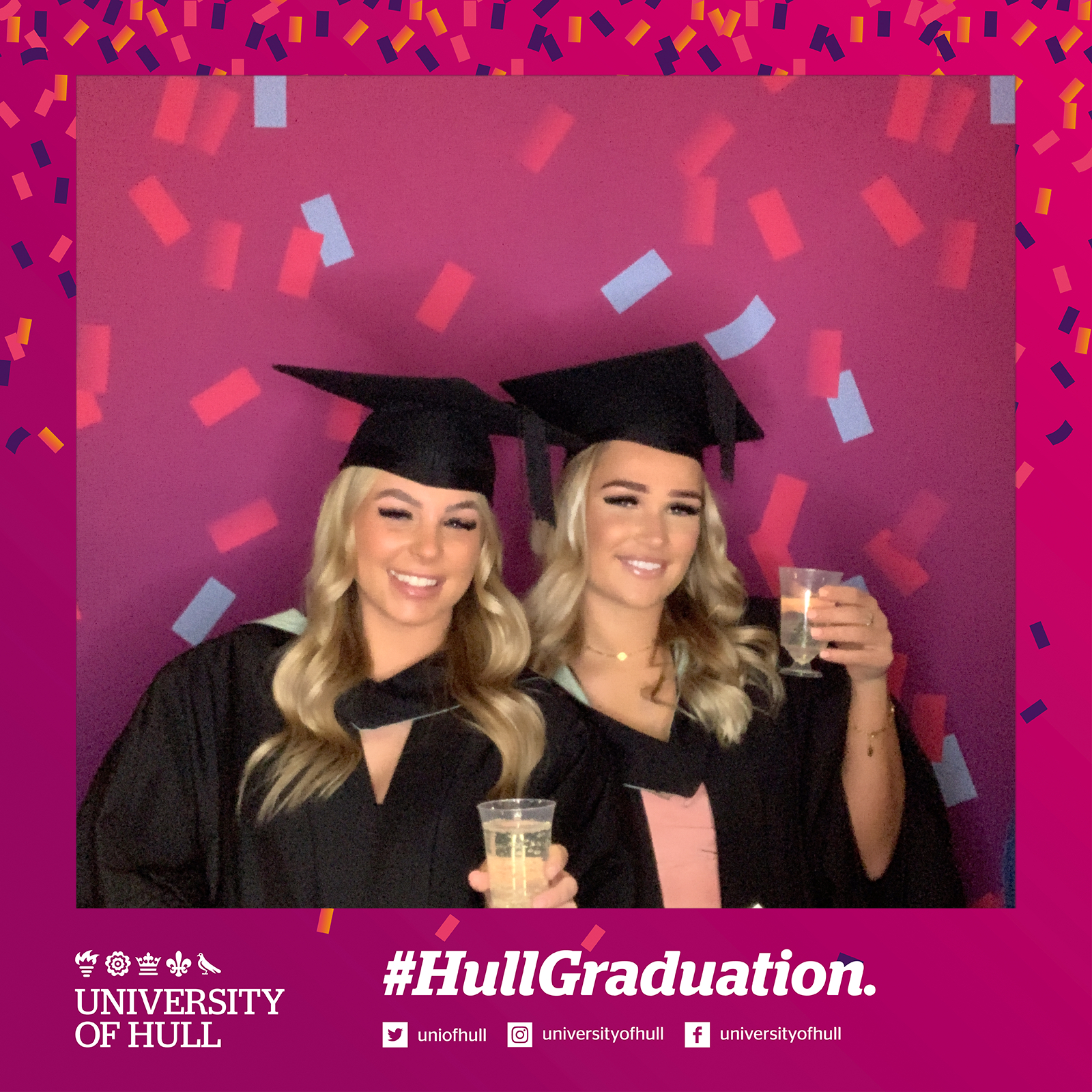 Hull Graduation.. | View more photos from the event at gallery.magicimages.uk/u/MagicImages/Hull-Graduation-8