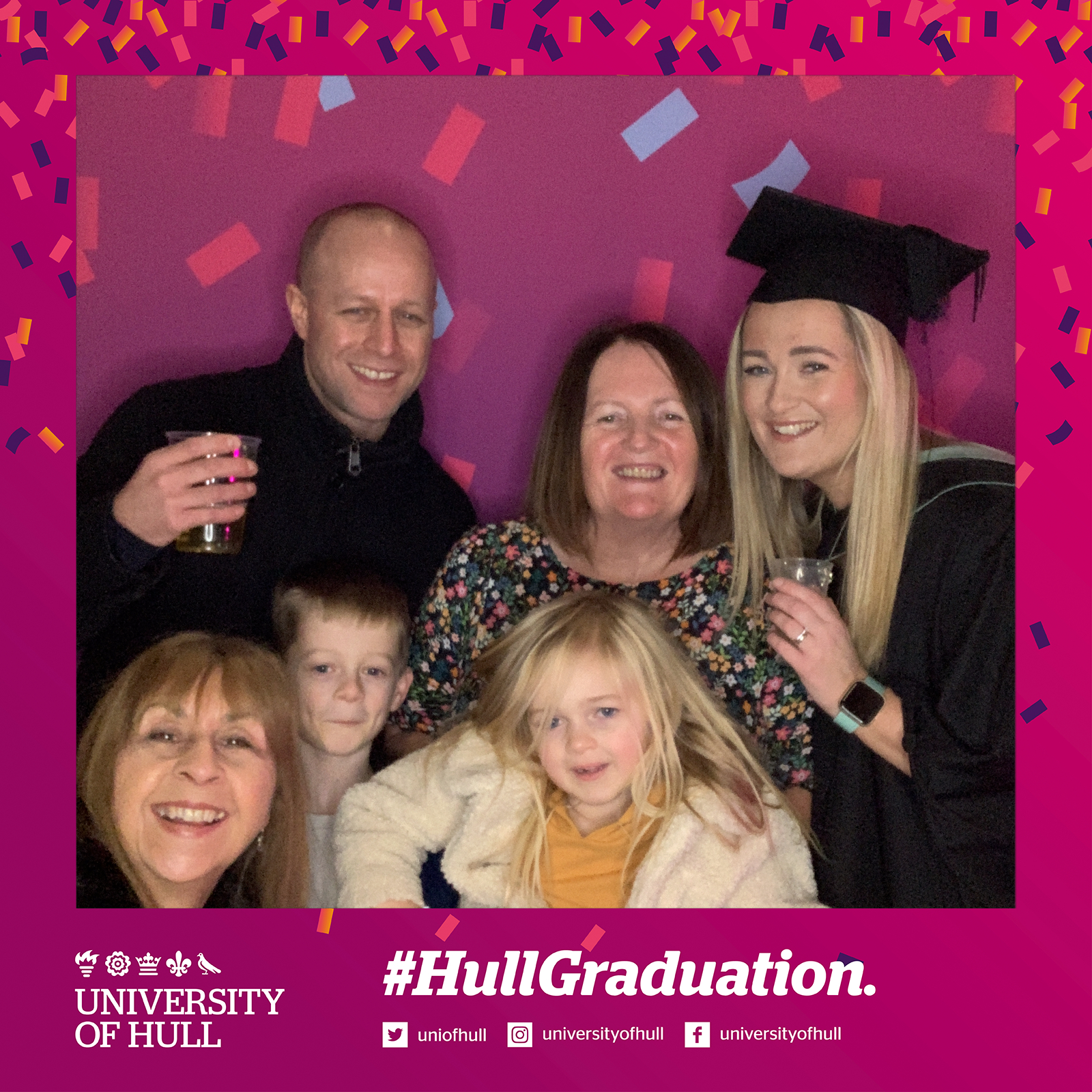 Hull Graduation.. | View more photos from the event at gallery.magicimages.uk/u/MagicImages/Hull-Graduation-8