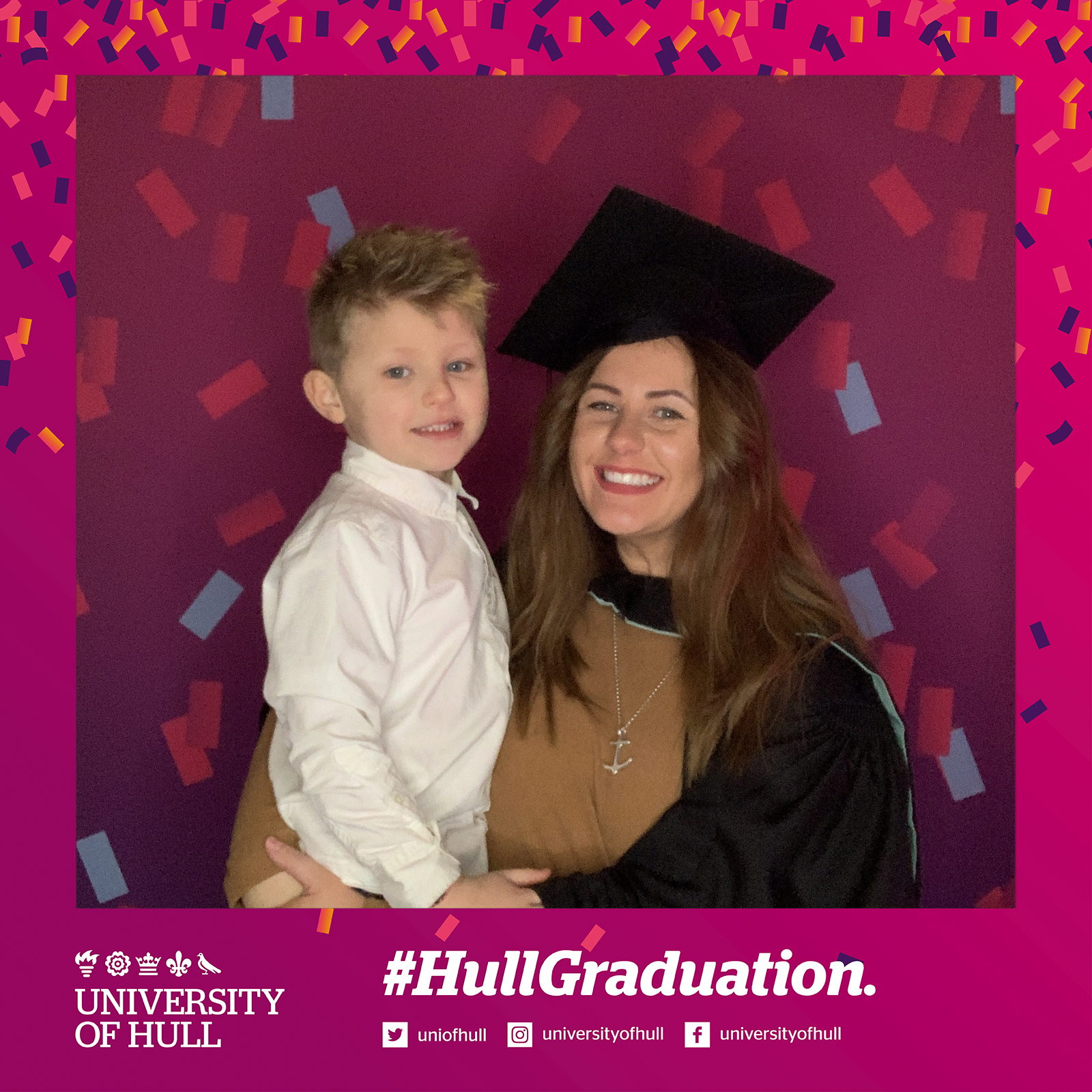 Hull Graduation.. | View more photos from the event at gallery.magicimages.uk/u/MagicImages/Hull-Graduation-8