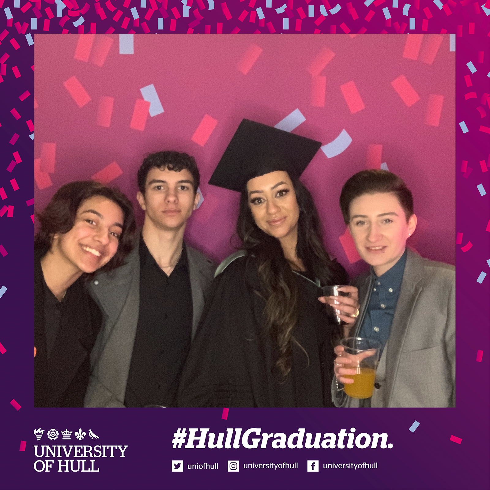 Hull Graduation.. | View more photos from the event at gallery.magicimages.uk/u/MagicImages/Hull-Graduation-8