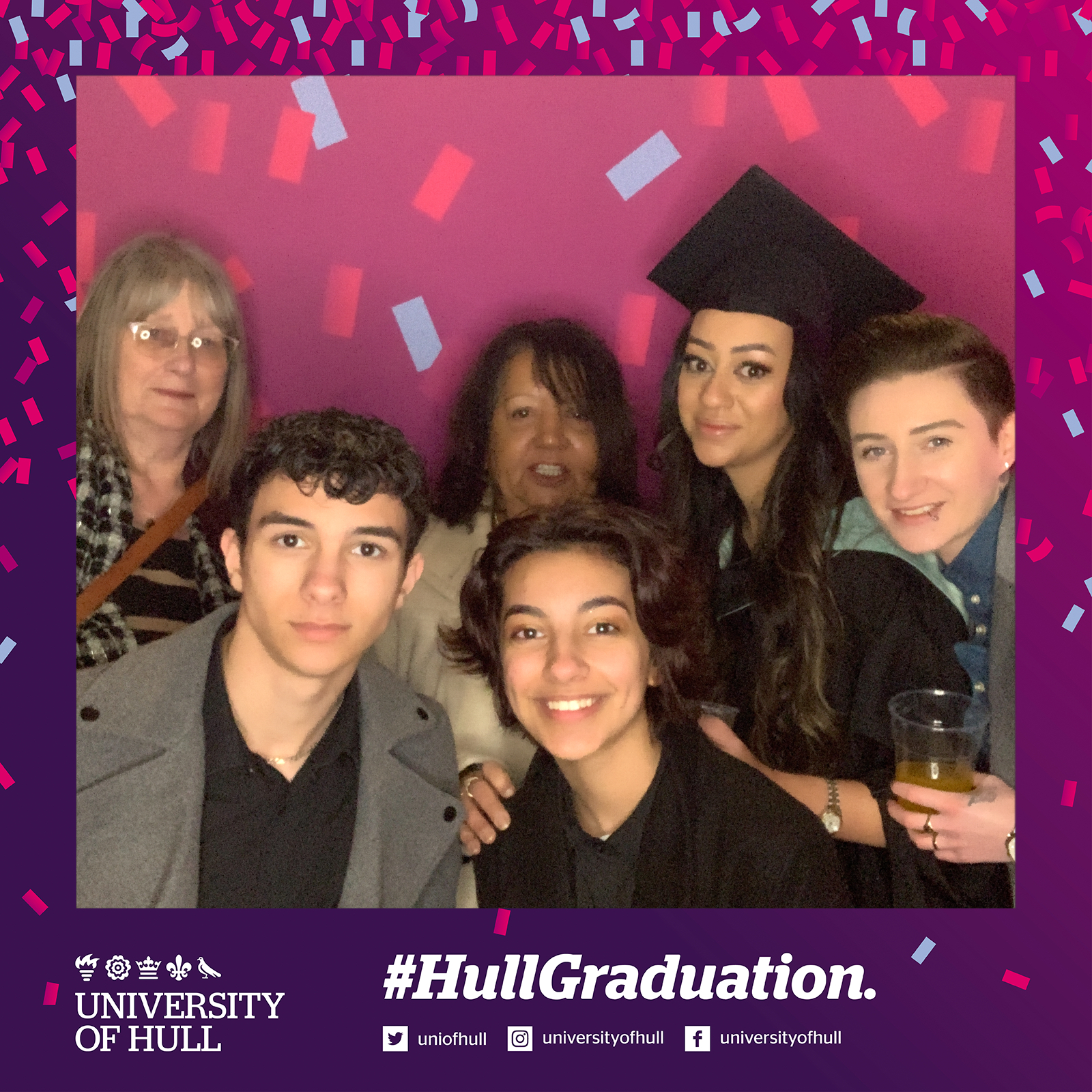 Hull Graduation.. | View more photos from the event at gallery.magicimages.uk/u/MagicImages/Hull-Graduation-8