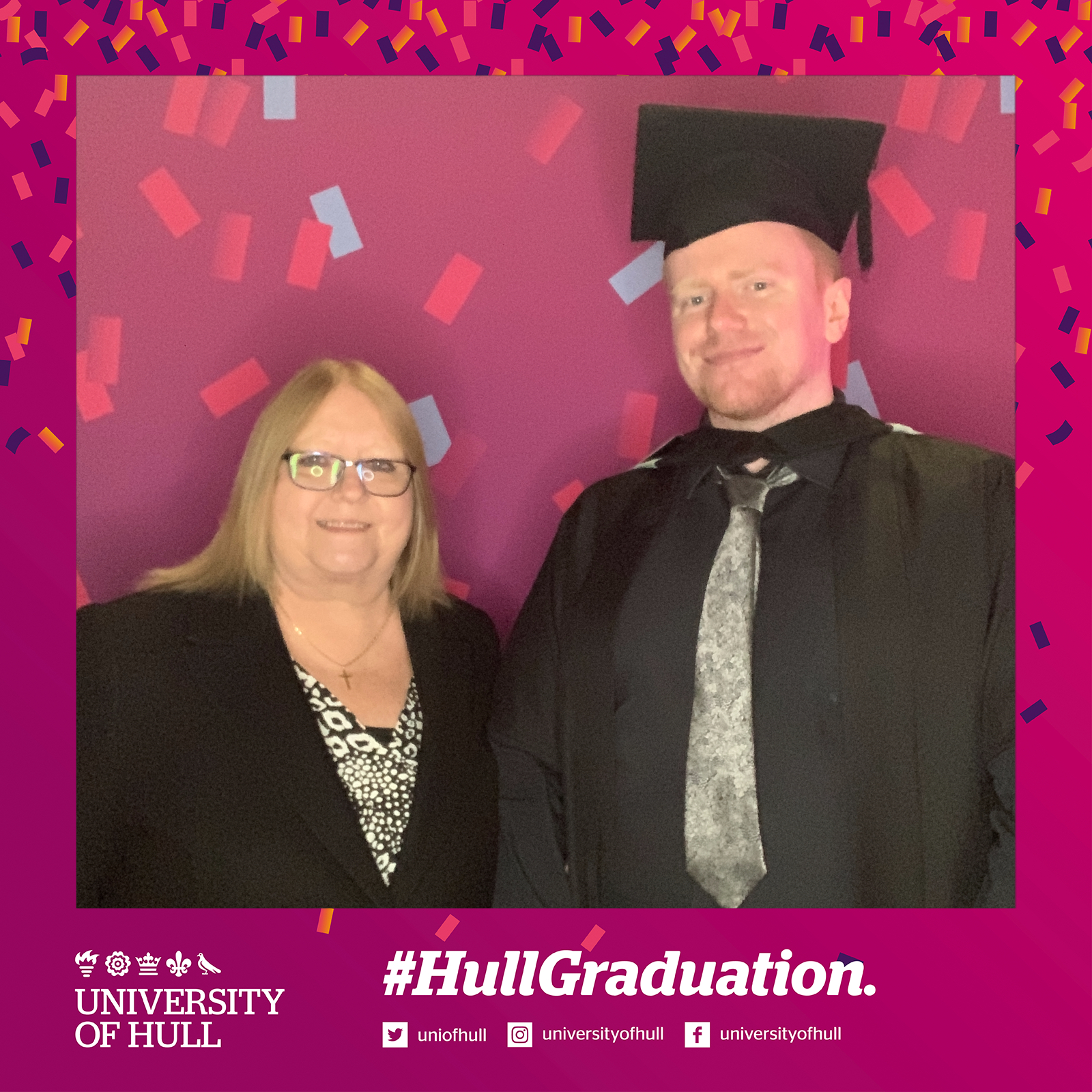 Hull Graduation.. | View more photos from the event at gallery.magicimages.uk/u/MagicImages/Hull-Graduation-8