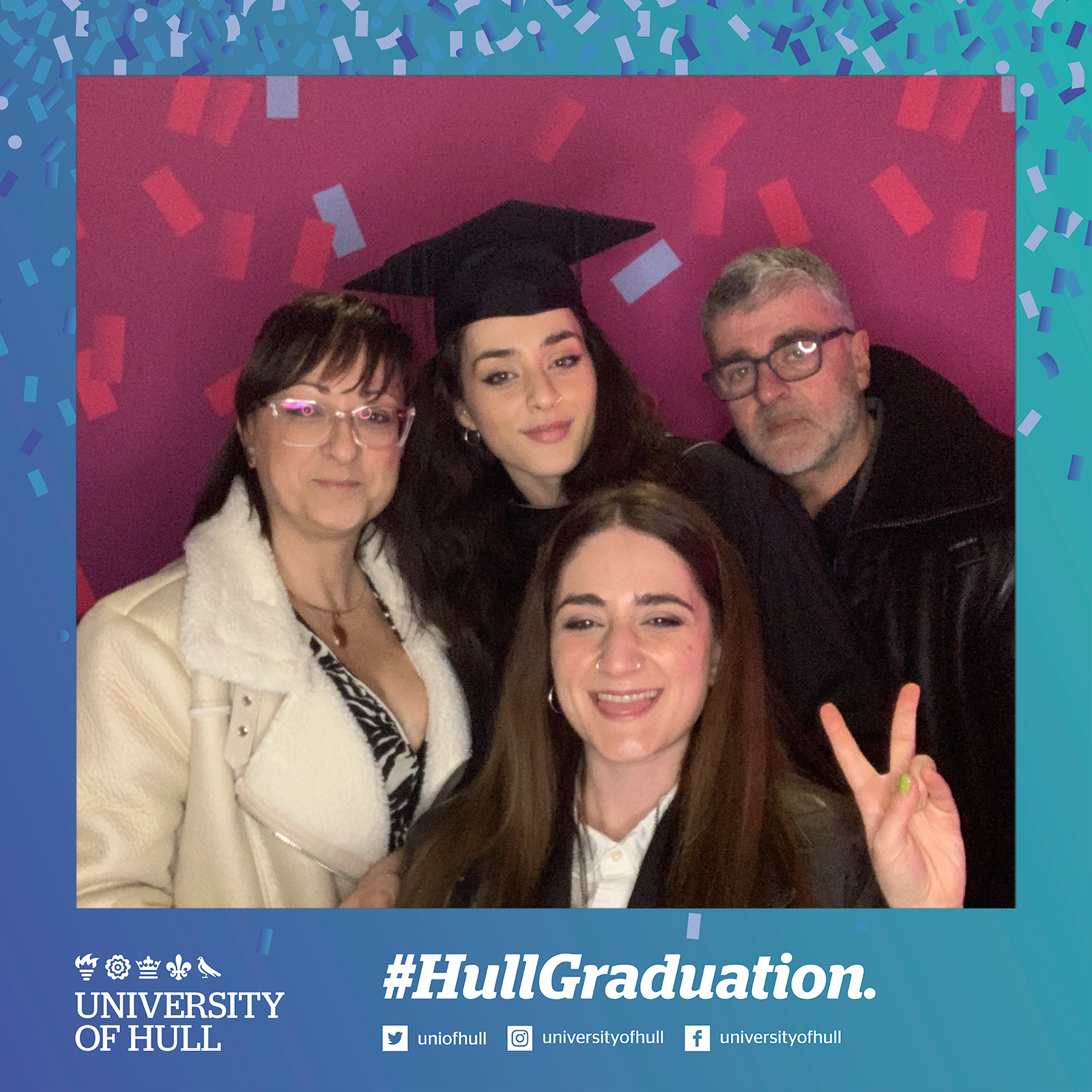 Hull Graduation.. | View more photos from the event at gallery.magicimages.uk/u/MagicImages/Hull-Graduation-8