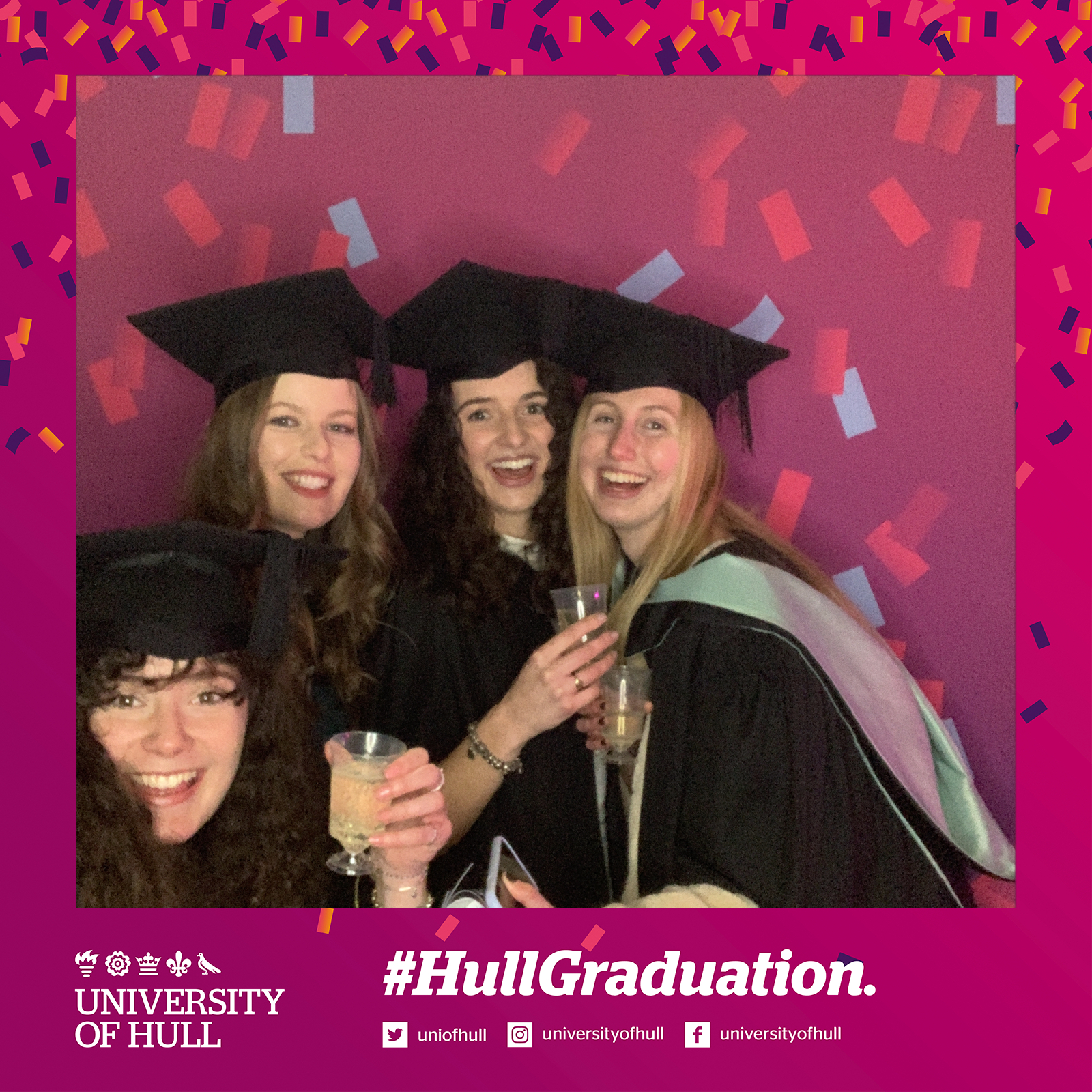 Hull Graduation.. | View more photos from the event at gallery.magicimages.uk/u/MagicImages/Hull-Graduation-8