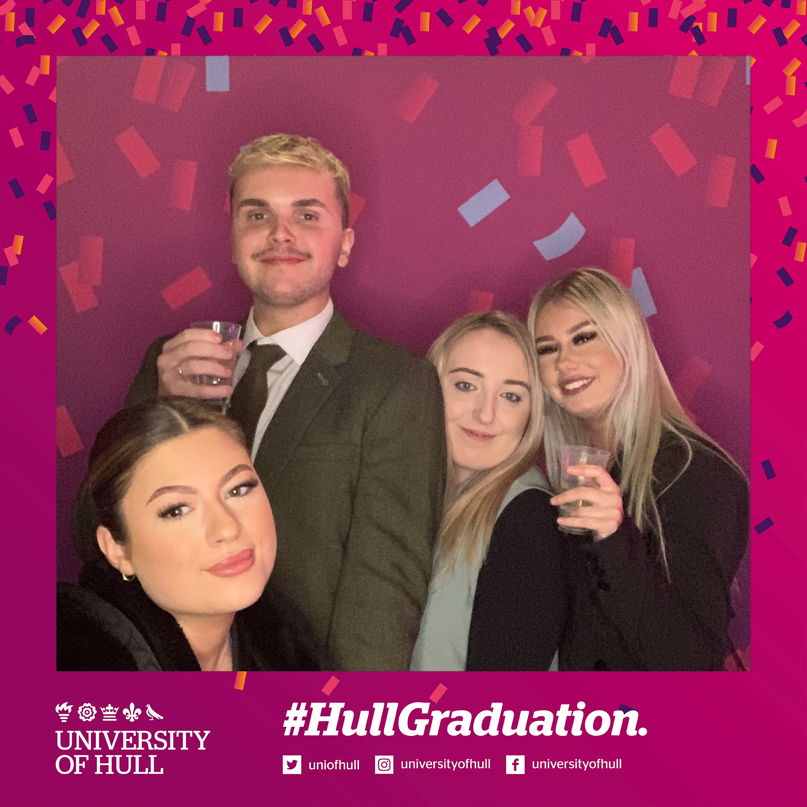 Hull Graduation.. | View more photos from the event at gallery.magicimages.uk/u/MagicImages/Hull-Graduation-8