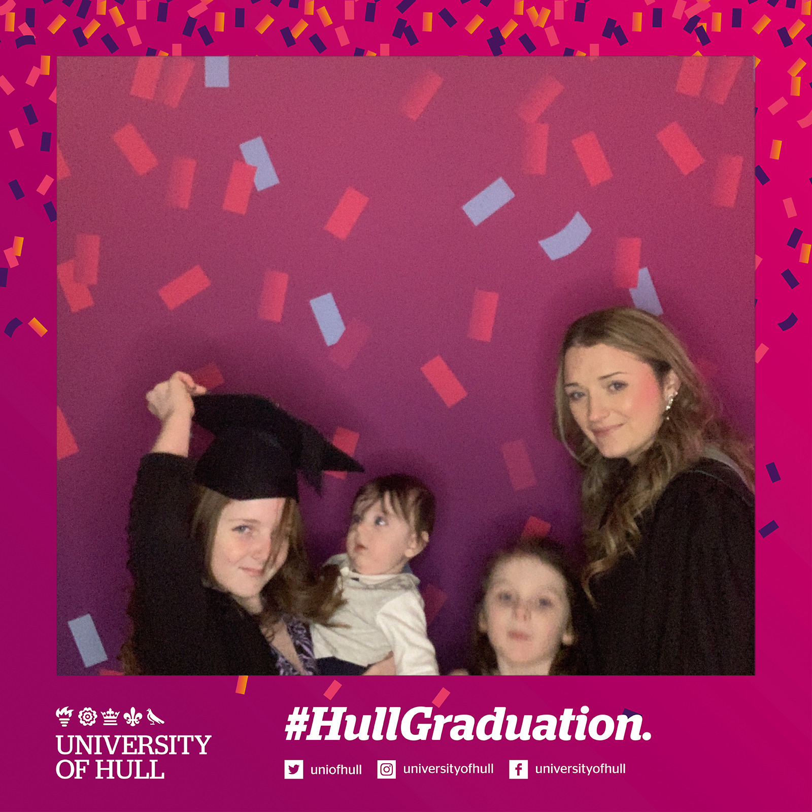 Hull Graduation.. | View more photos from the event at gallery.magicimages.uk/u/MagicImages/Hull-Graduation-8