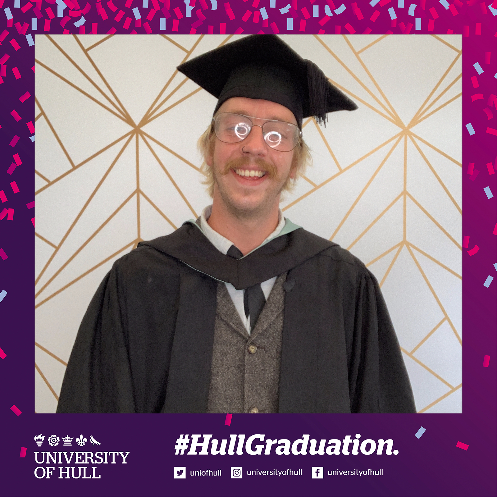 Hull Graduation  | View more photos from the event at gallery.magicimages.uk/u/MagicImages/Hull-Graduation-10
