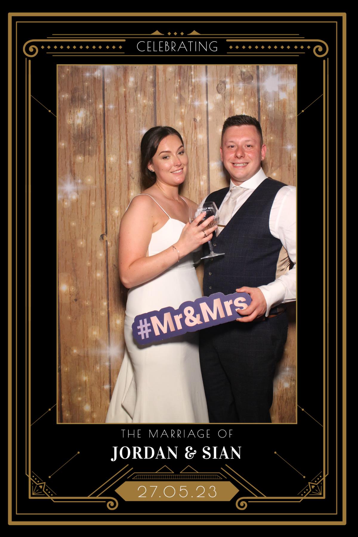 Jordan & Sian  | View more photos from the event at gallery.magicimages.uk/u/MagicImages/Jordan-Sian