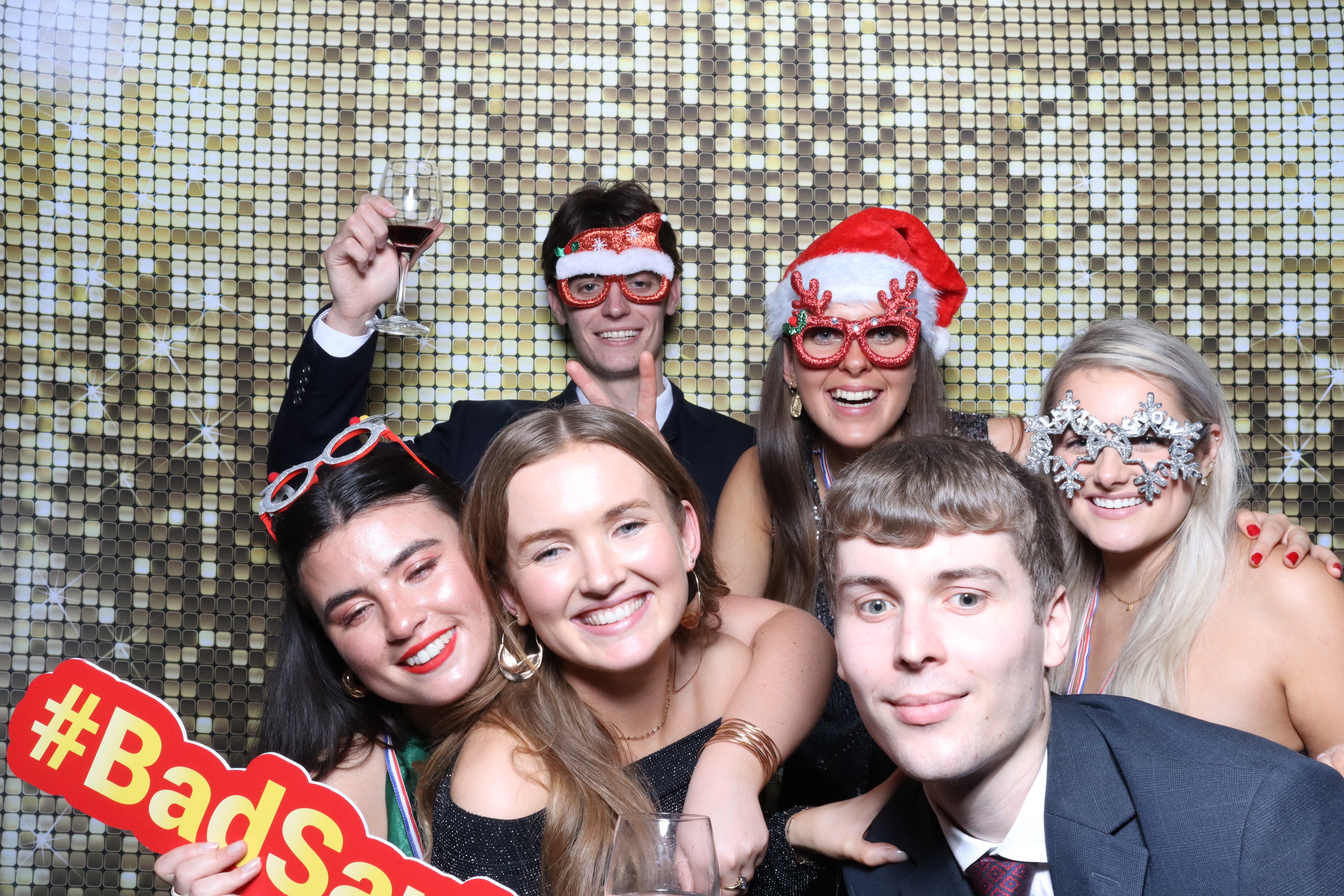KPMG End Of Year Party  | View more photos from the event at gallery.magicimages.uk/u/MagicImages/KPMG-End-Of-Year-Party