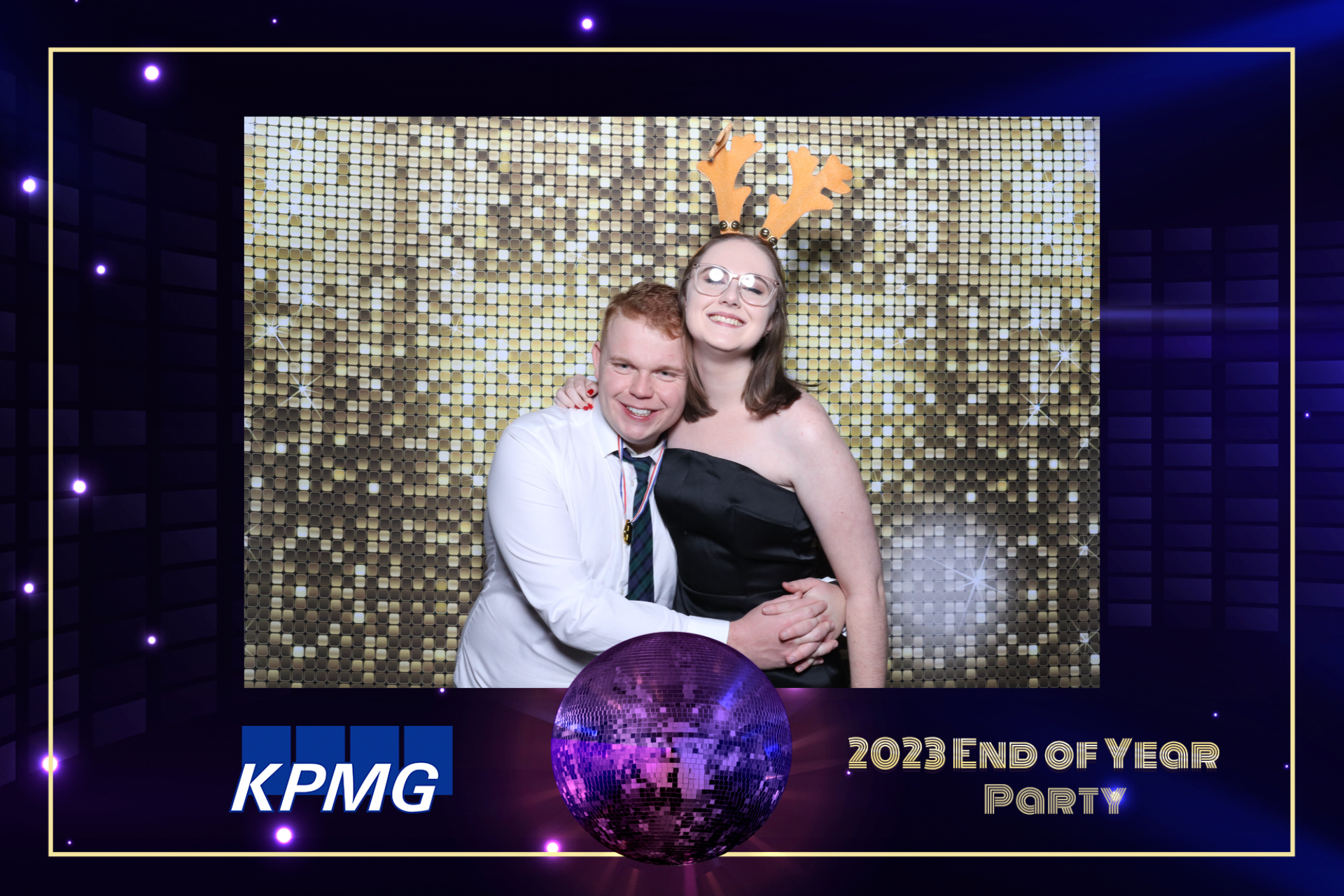 KPMG End Of Year Party  | View more photos from the event at gallery.magicimages.uk/u/MagicImages/KPMG-End-Of-Year-Party