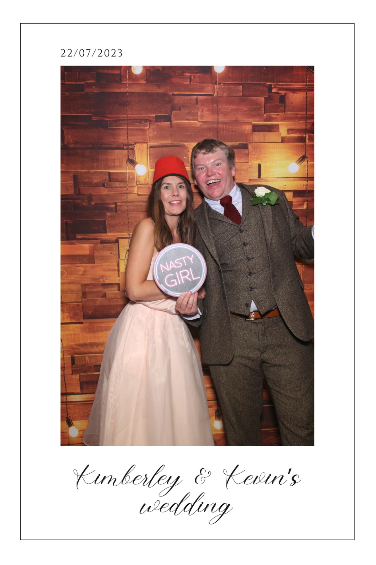 Kimberley & Kevin  | View more photos from the event at gallery.magicimages.uk/u/MagicImages/Kimberley-Kevin