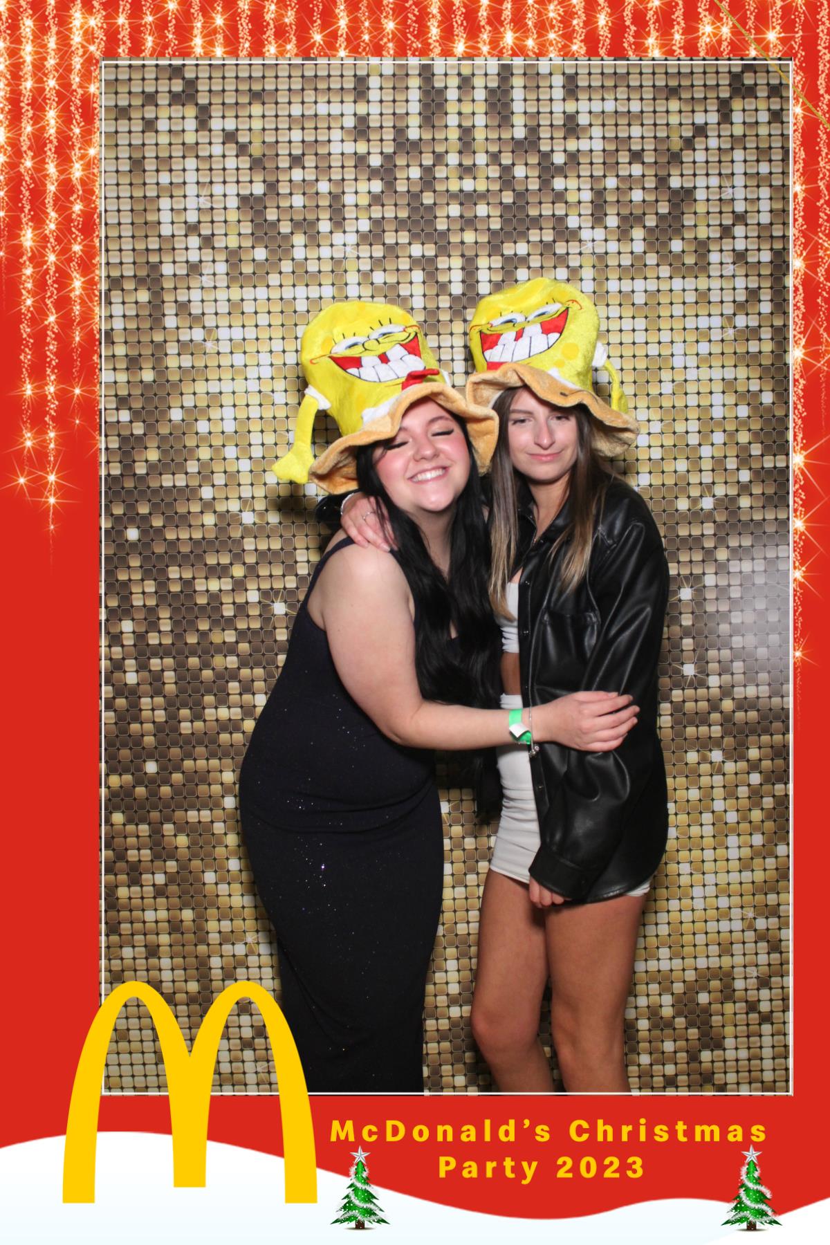 McDonalds Christmas Party  | View more photos from the event at gallery.magicimages.uk/u/MagicImages/McDonalds-Christmas-Party