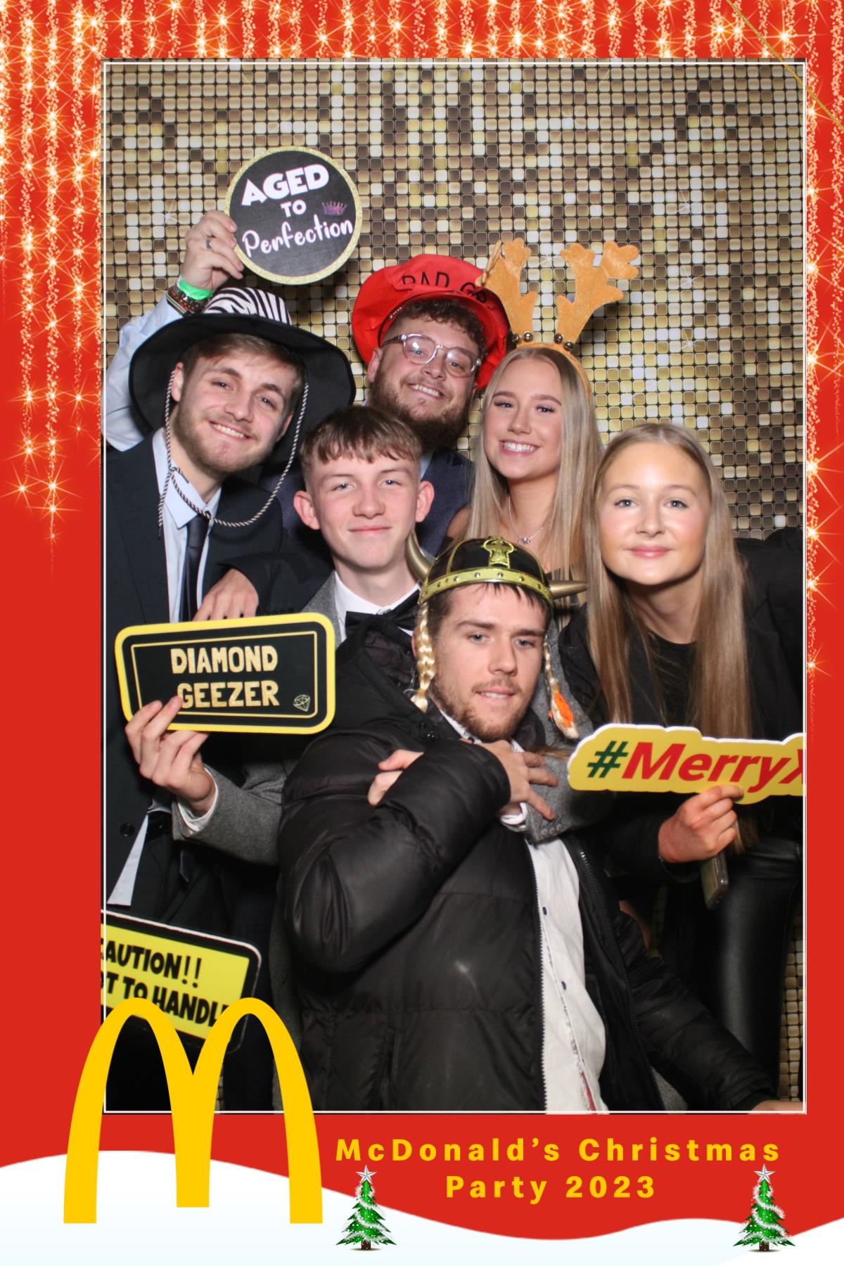 McDonalds Christmas Party  | View more photos from the event at gallery.magicimages.uk/u/MagicImages/McDonalds-Christmas-Party