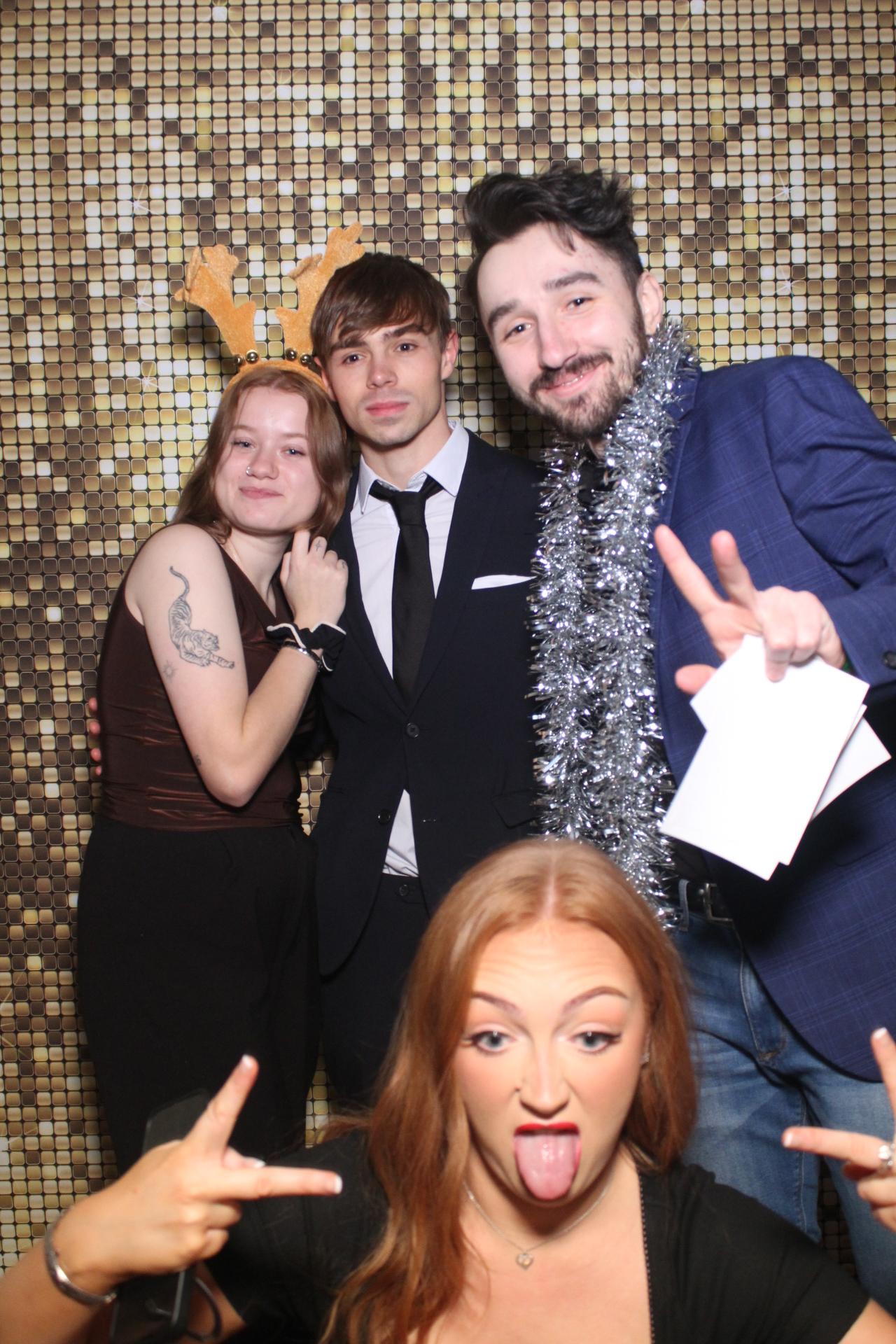 McDonalds Christmas Party  | View more photos from the event at gallery.magicimages.uk/u/MagicImages/McDonalds-Christmas-Party