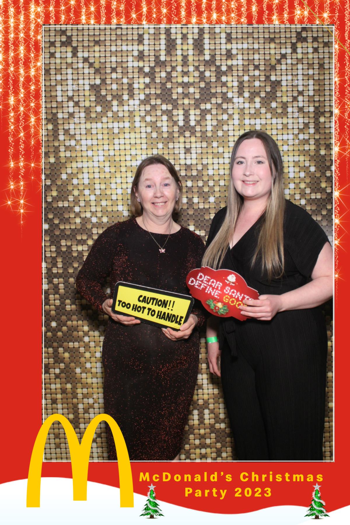 McDonalds Christmas Party  | View more photos from the event at gallery.magicimages.uk/u/MagicImages/McDonalds-Christmas-Party