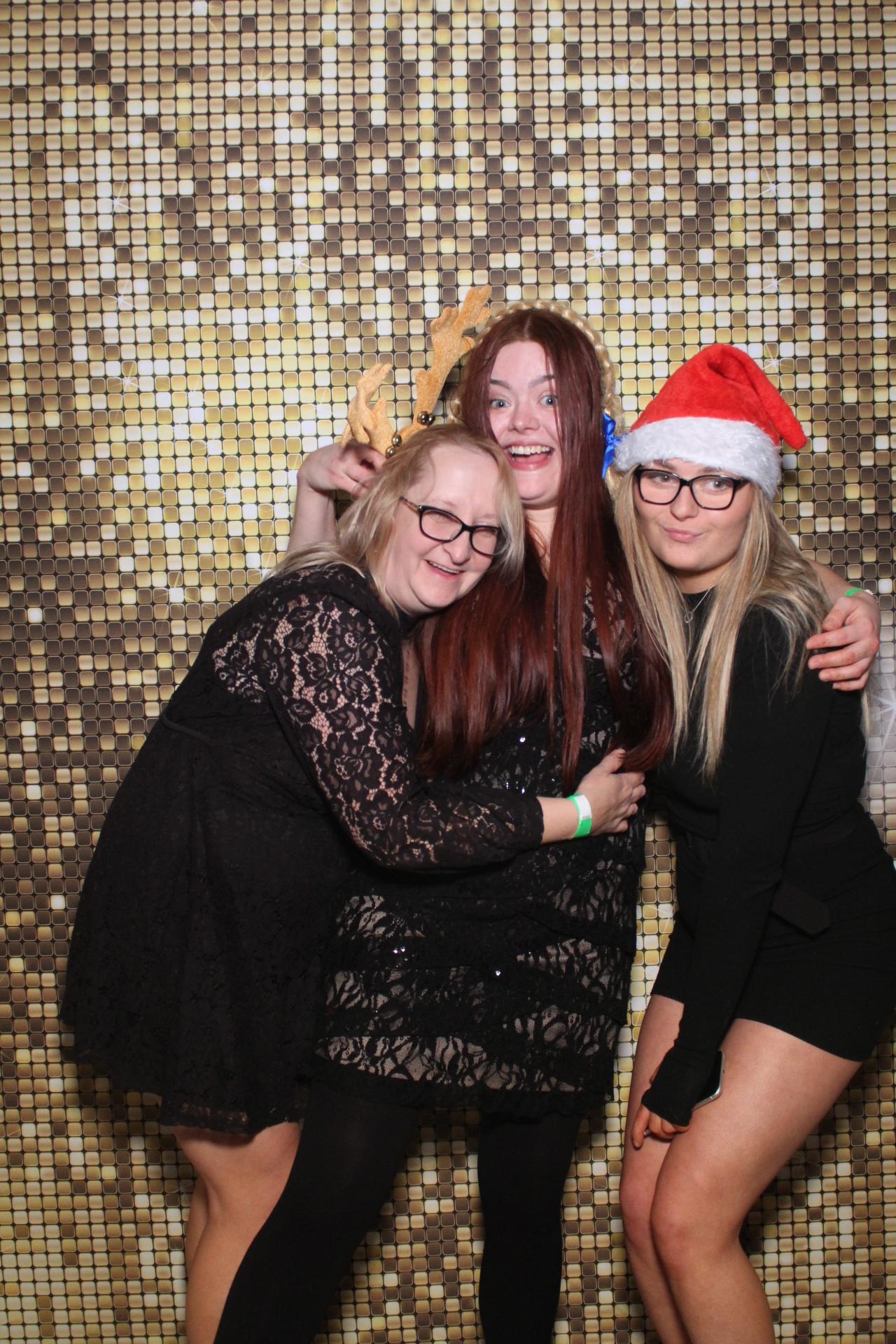McDonalds Christmas Party  | View more photos from the event at gallery.magicimages.uk/u/MagicImages/McDonalds-Christmas-Party