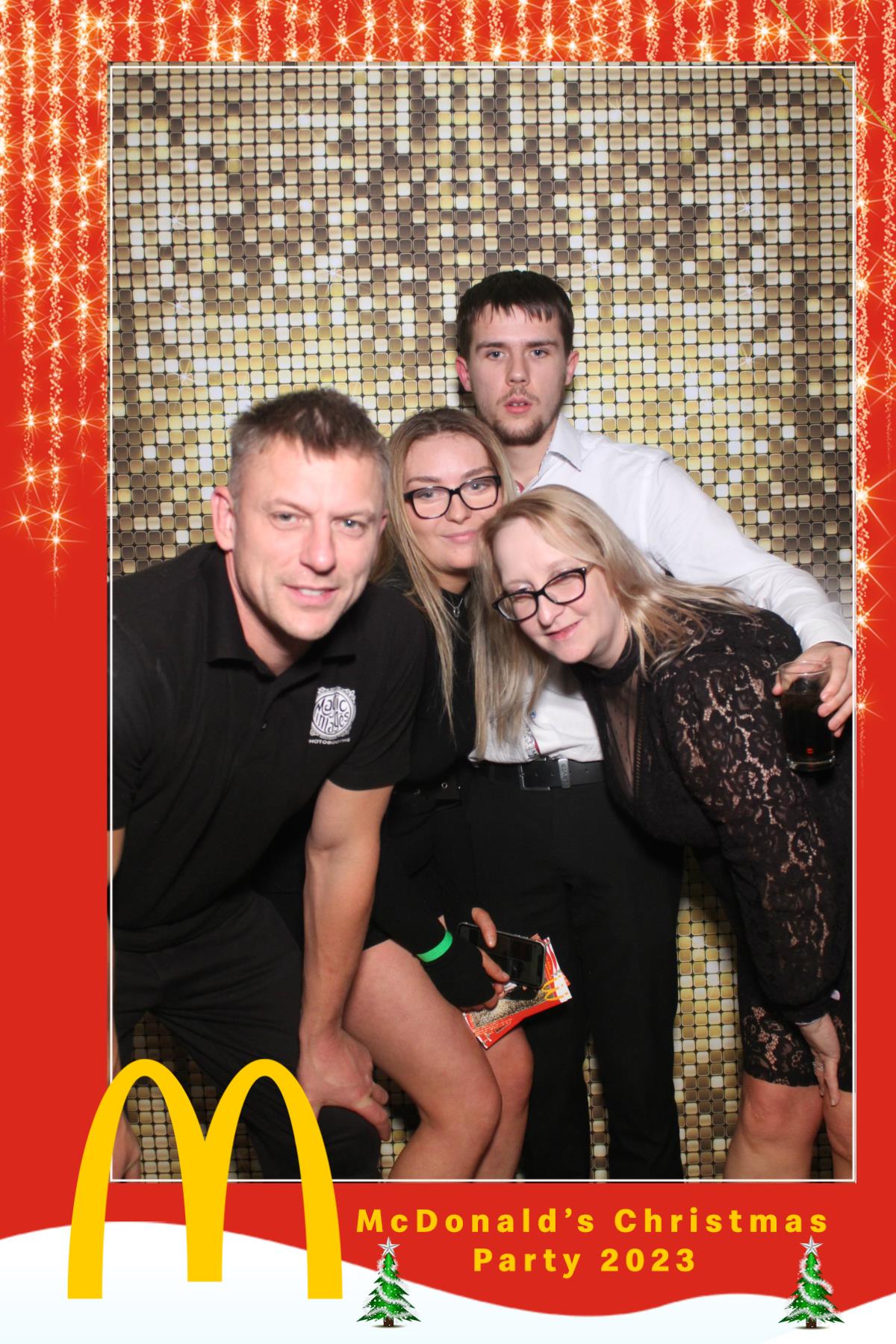 McDonalds Christmas Party  | View more photos from the event at gallery.magicimages.uk/u/MagicImages/McDonalds-Christmas-Party