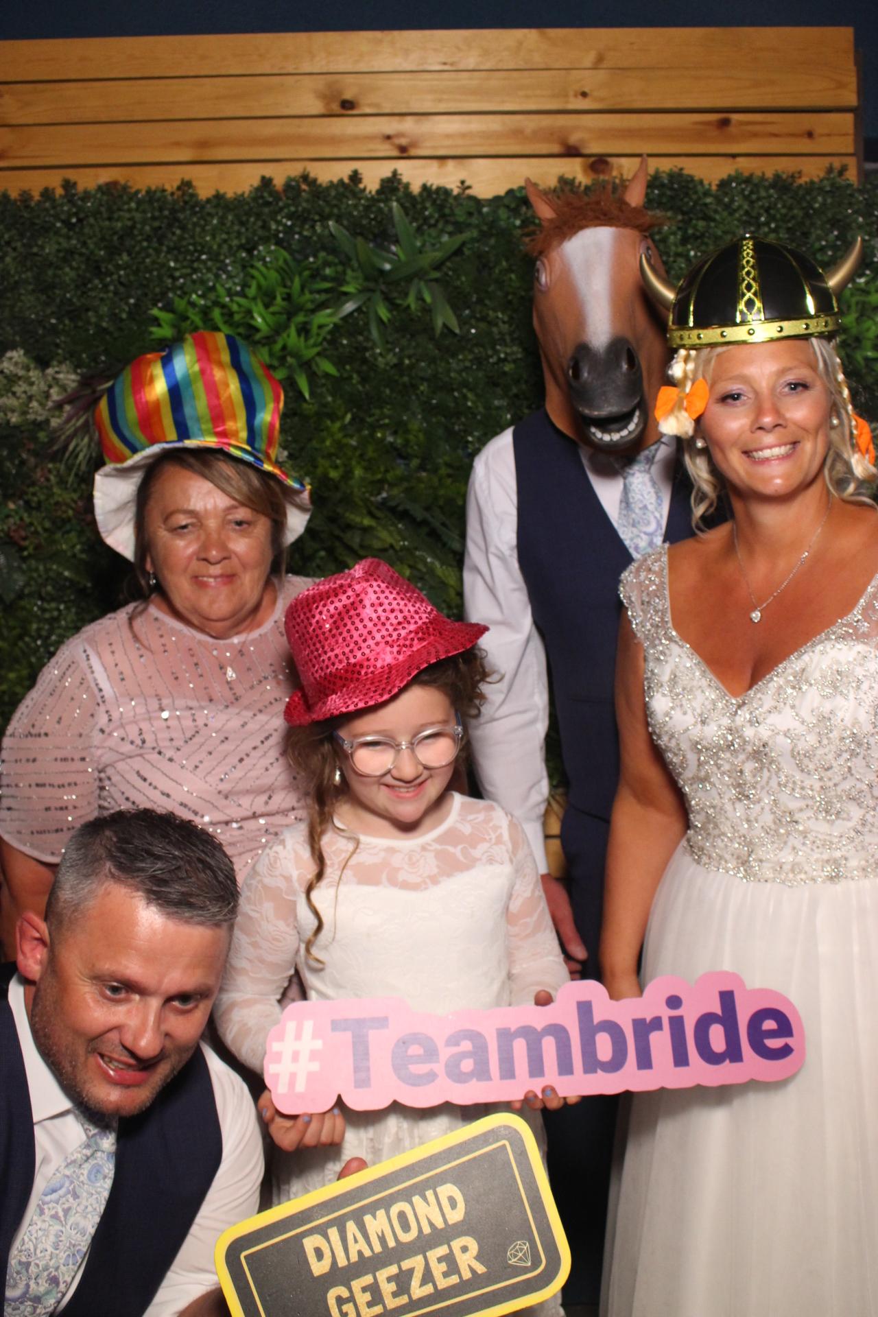 Michelle and Dave's wedding | View more photos from the event at gallery.magicimages.uk/u/MagicImages/Michelle-and-Daves-wedding
