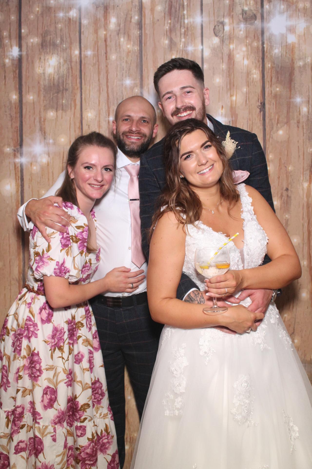 Mitchell & Evangelene  | View more photos from the event at gallery.magicimages.uk/u/MagicImages/Mitchell-Evangelene