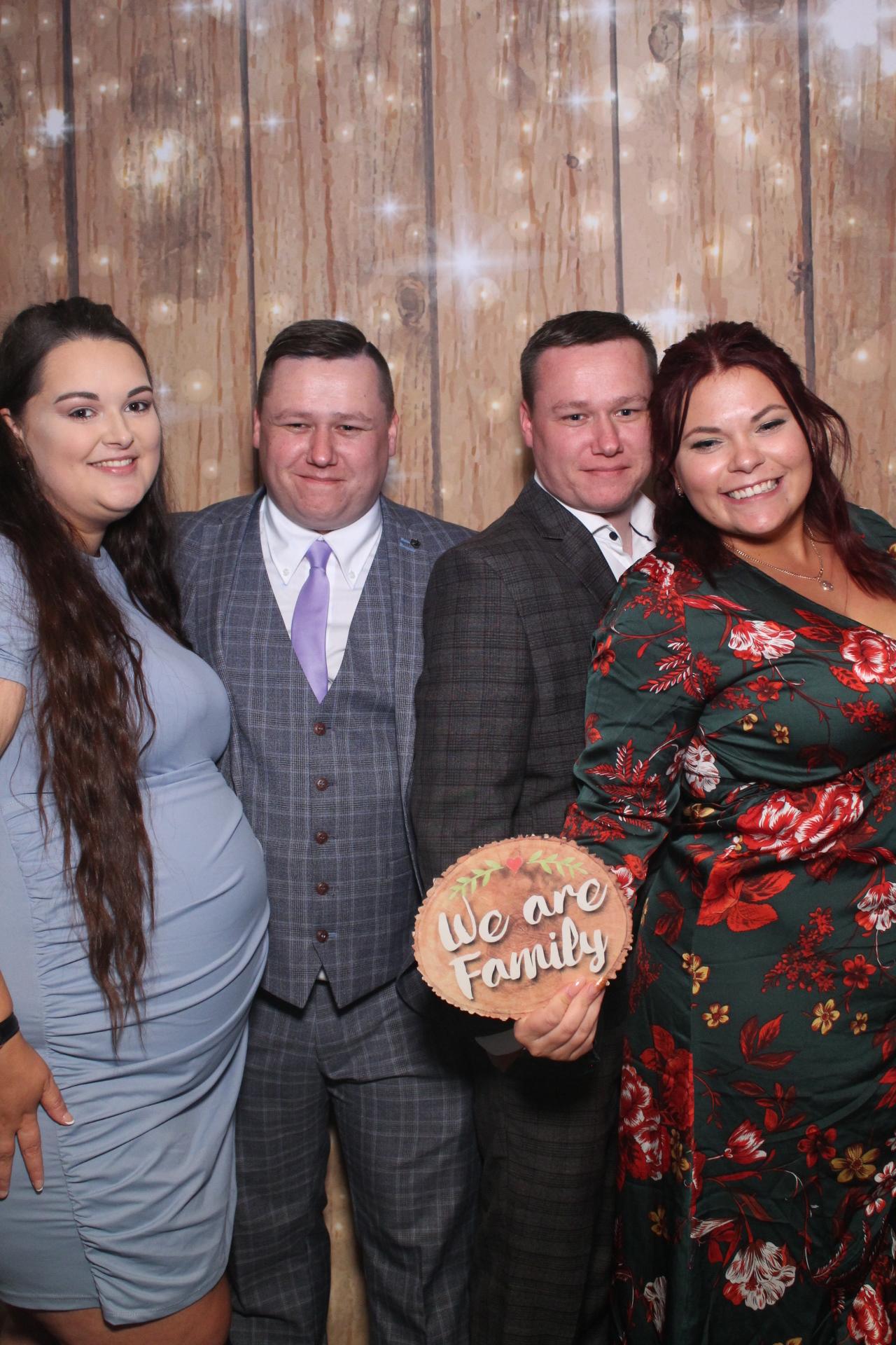 Mr & Mrs Harker  | View more photos from the event at gallery.magicimages.uk/u/MagicImages/Mr-Mrs-Harker