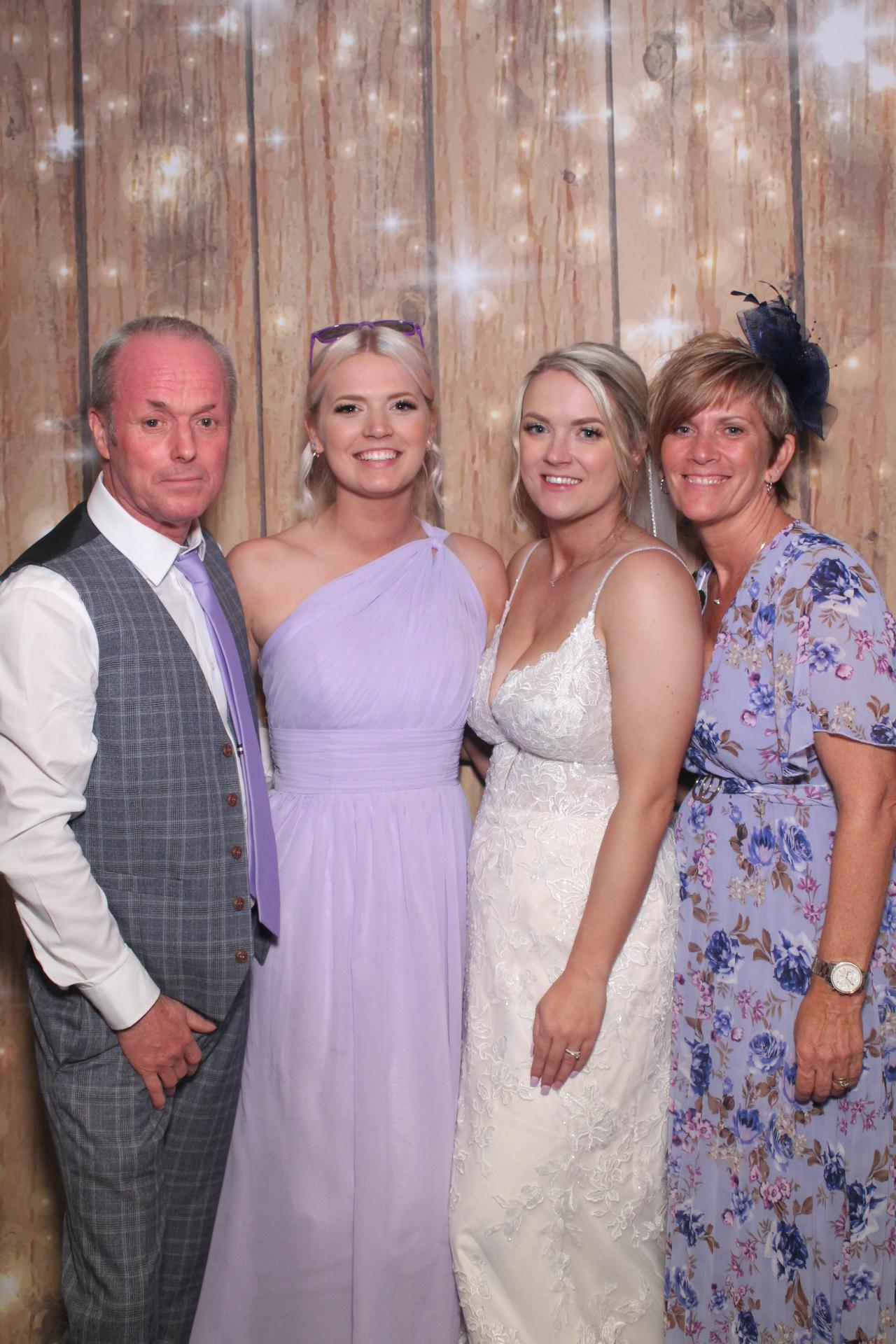 Mr & Mrs Harker  | View more photos from the event at gallery.magicimages.uk/u/MagicImages/Mr-Mrs-Harker