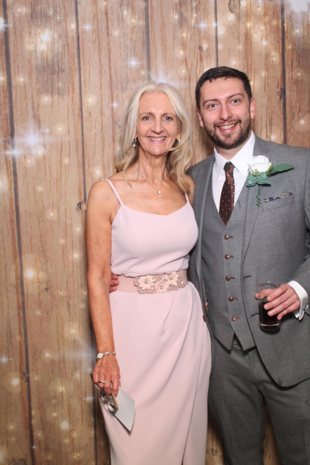 Mr & Mrs Johnston  | View more photos from the event at gallery.magicimages.uk/u/MagicImages/Mr-Mrs-Johnston
