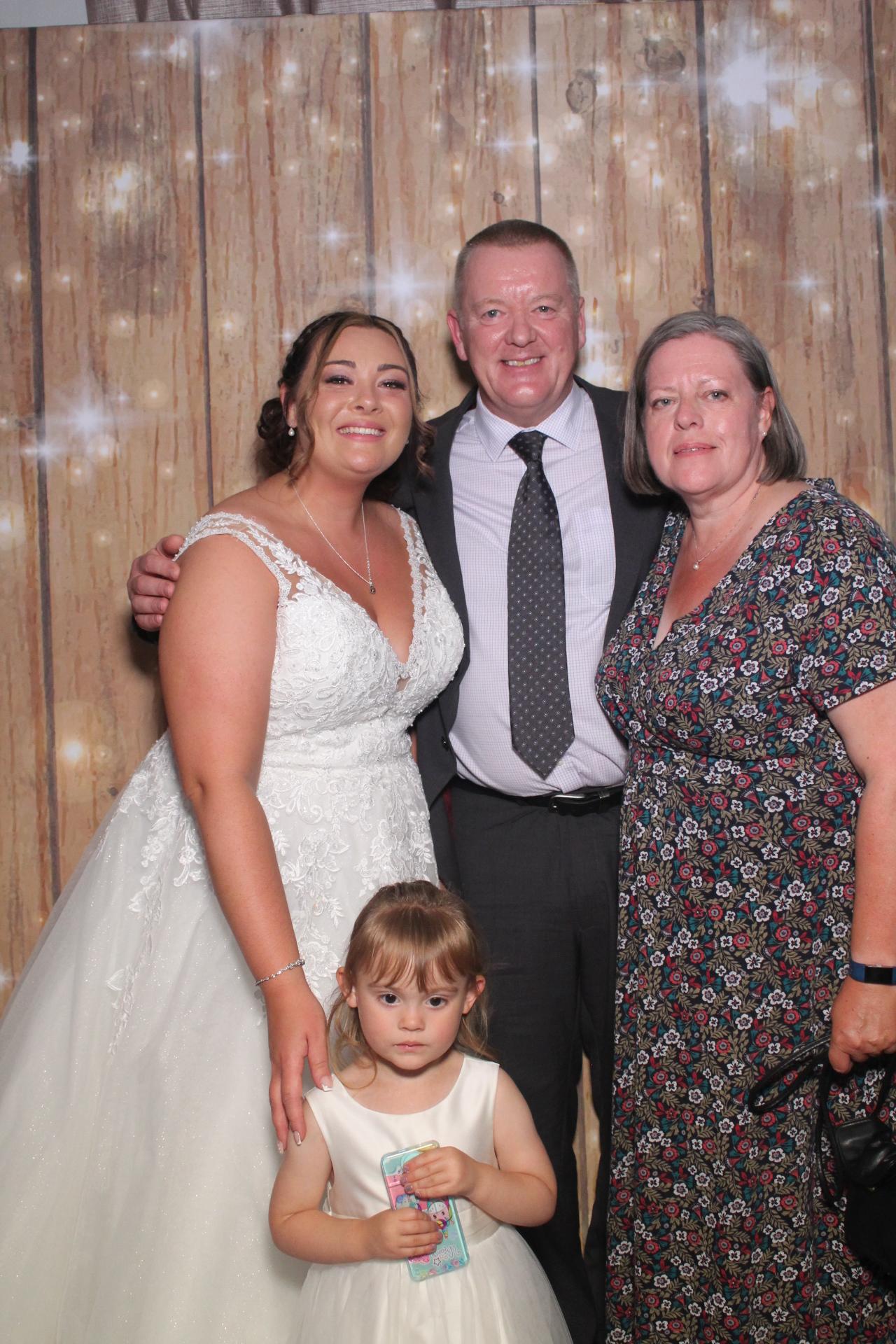 Mr & Mrs Mellor  | View more photos from the event at gallery.magicimages.uk/u/MagicImages/Mr-Mrs-Mellor
