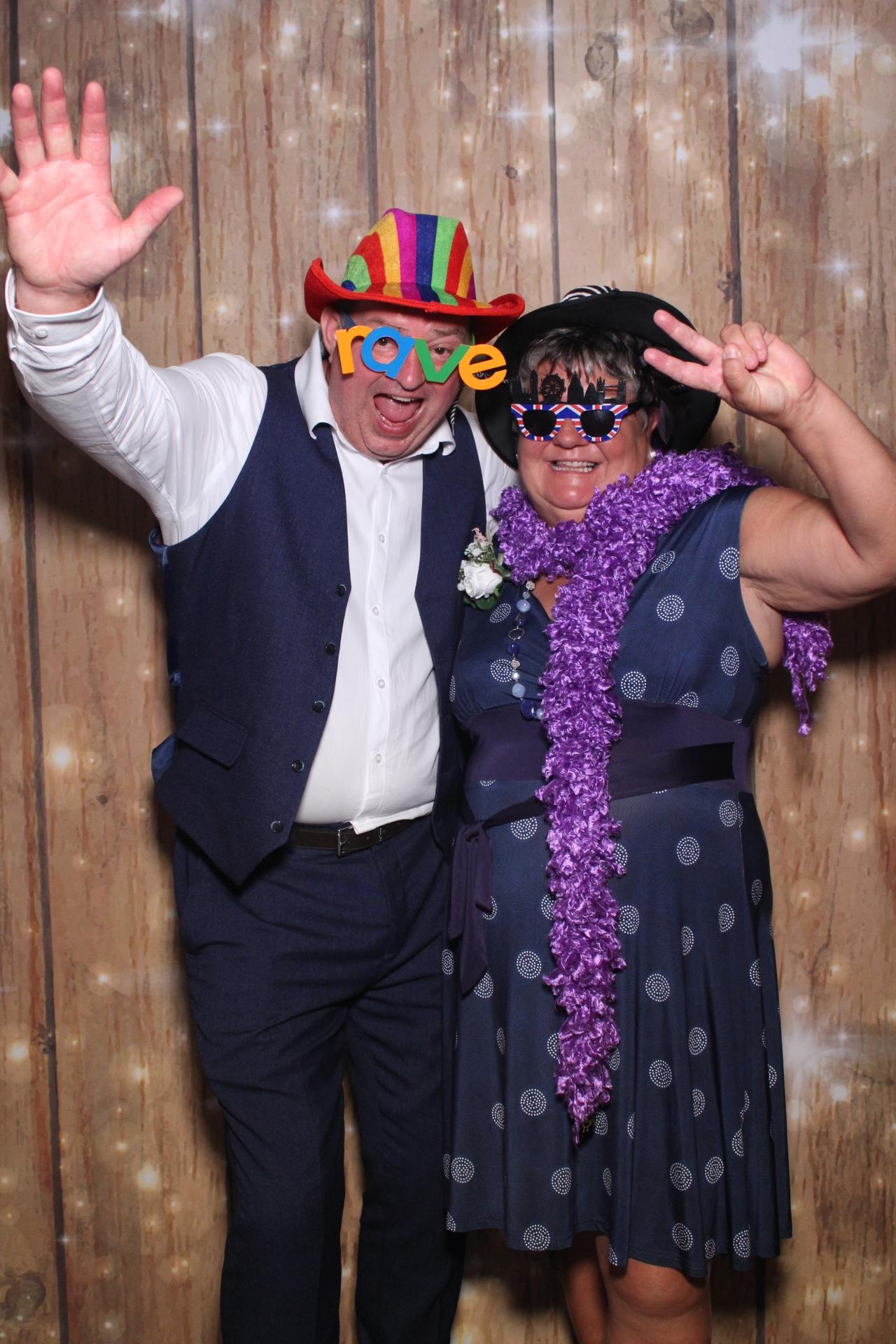 Mr & Mrs Mellor  | View more photos from the event at gallery.magicimages.uk/u/MagicImages/Mr-Mrs-Mellor