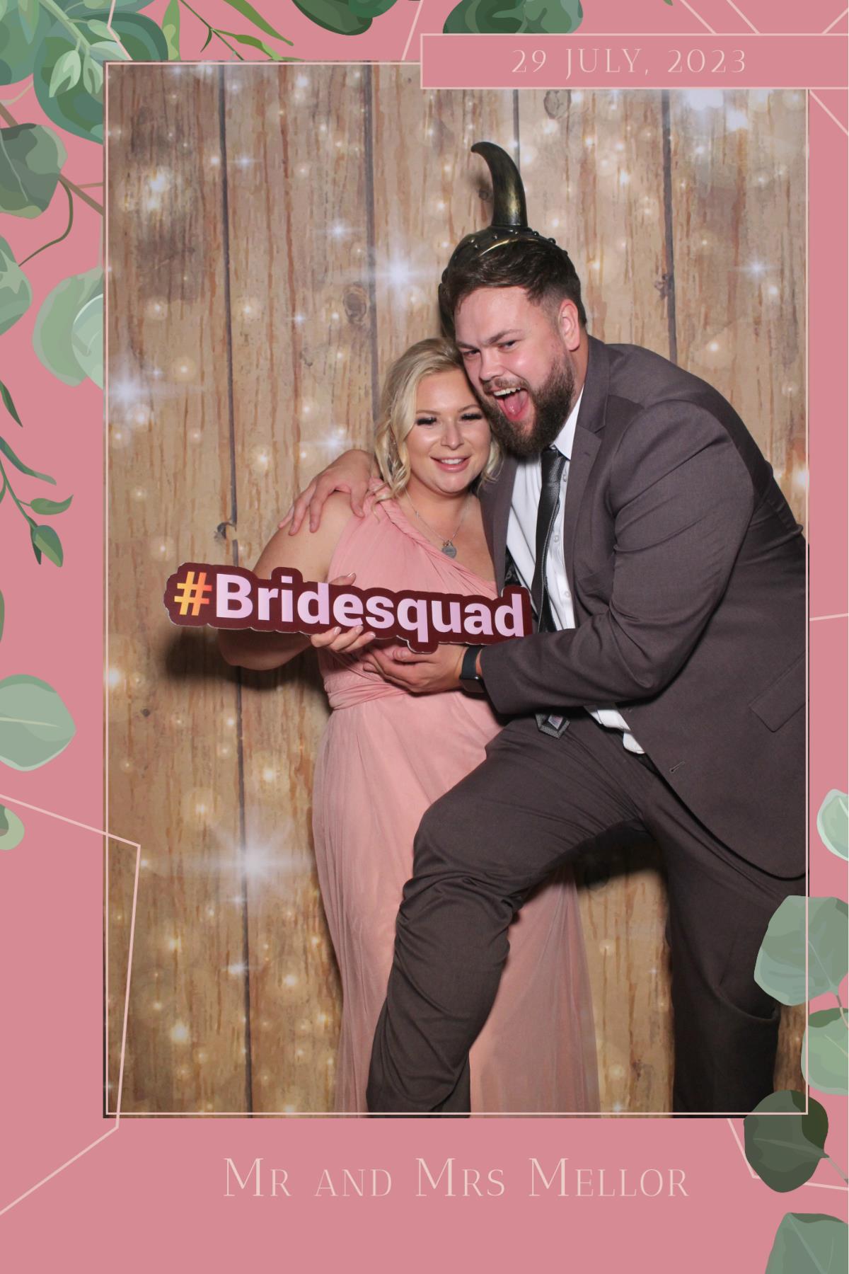 Mr & Mrs Mellor  | View more photos from the event at gallery.magicimages.uk/u/MagicImages/Mr-Mrs-Mellor