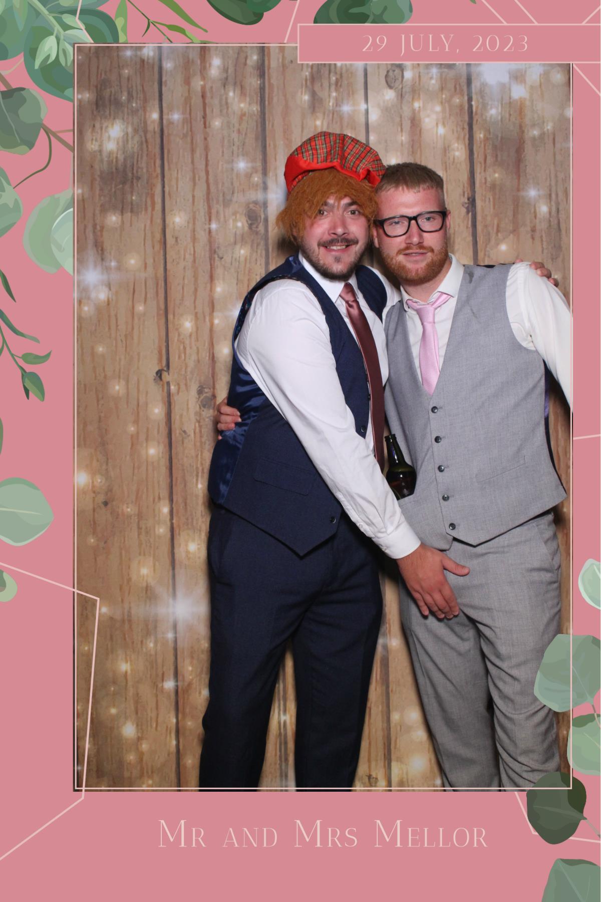 Mr & Mrs Mellor  | View more photos from the event at gallery.magicimages.uk/u/MagicImages/Mr-Mrs-Mellor