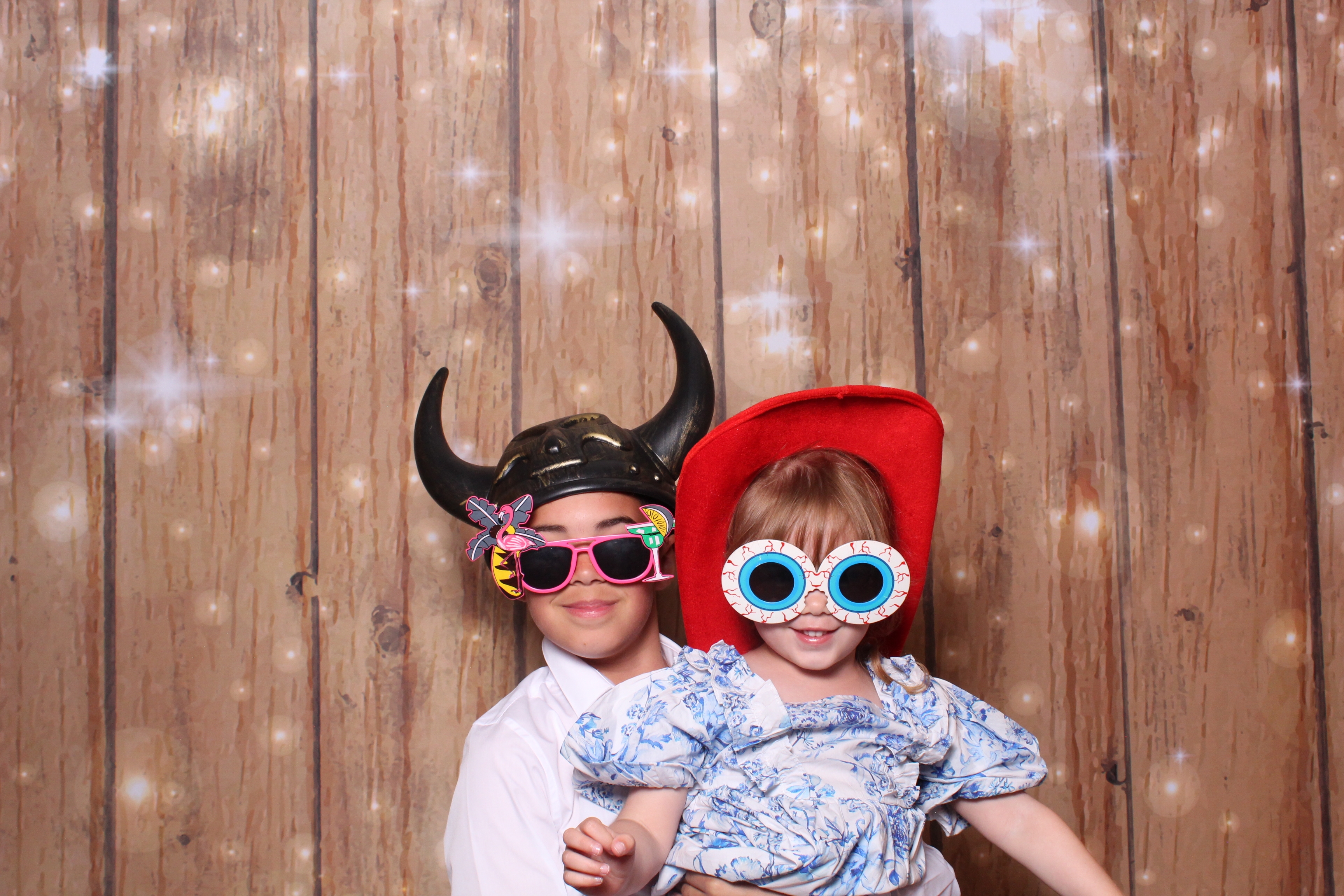 Naomi & Sam  | View more photos from the event at gallery.magicimages.uk/u/MagicImages/Naomi-Sam