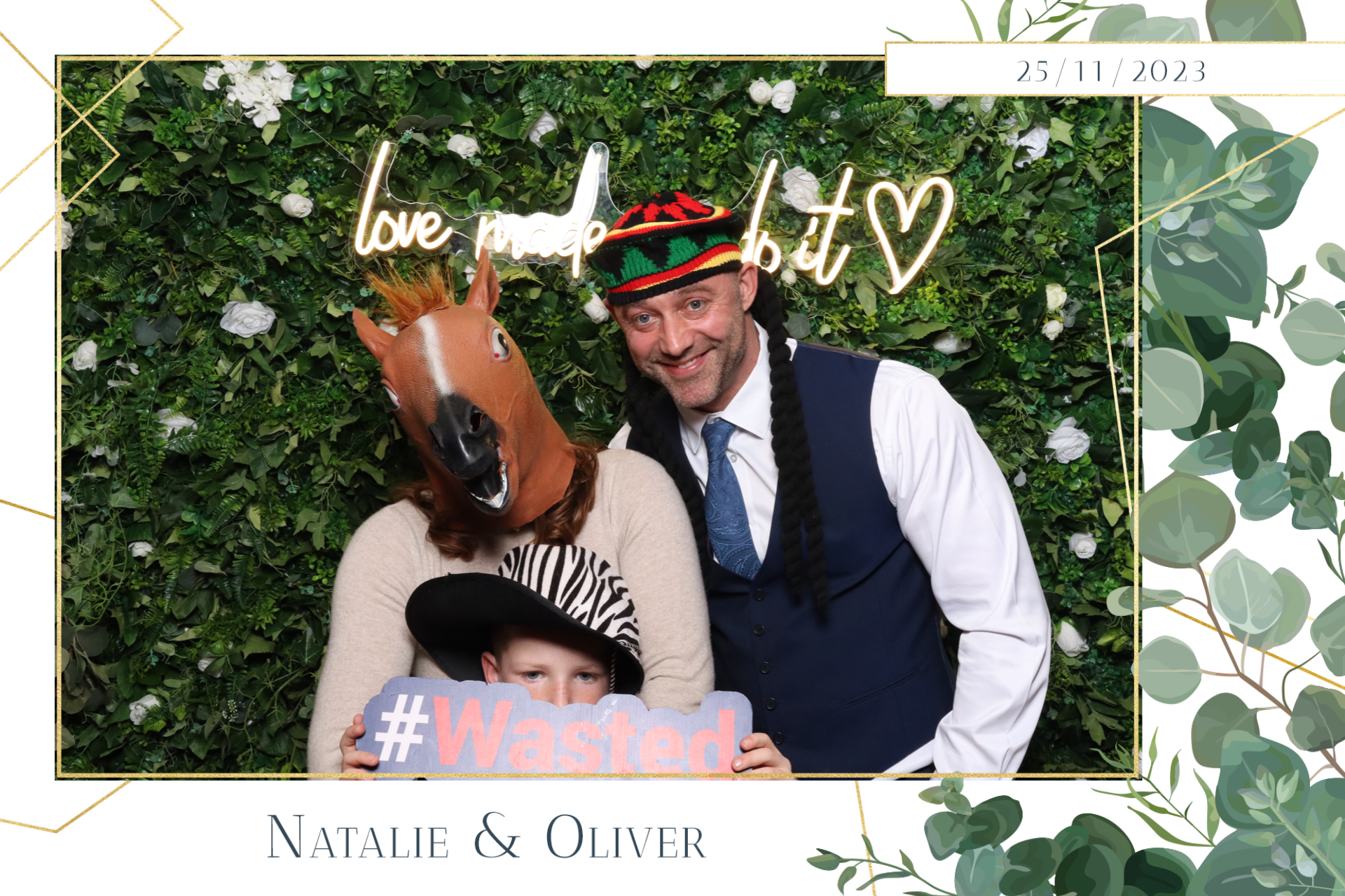 Natalie & Oliver  | View more photos from the event at gallery.magicimages.uk/u/MagicImages/Natalie-Oliver