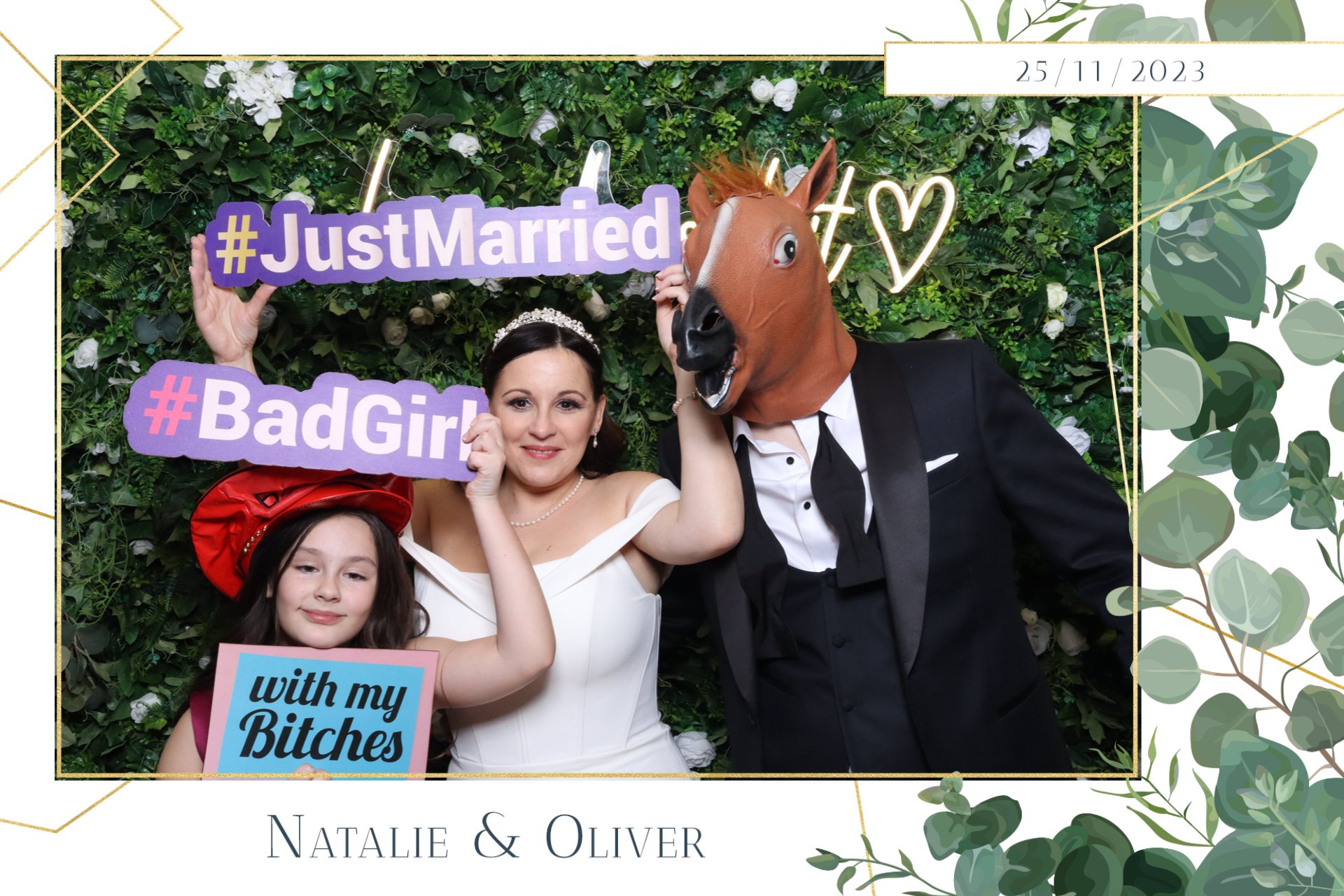 Natalie & Oliver  | View more photos from the event at gallery.magicimages.uk/u/MagicImages/Natalie-Oliver