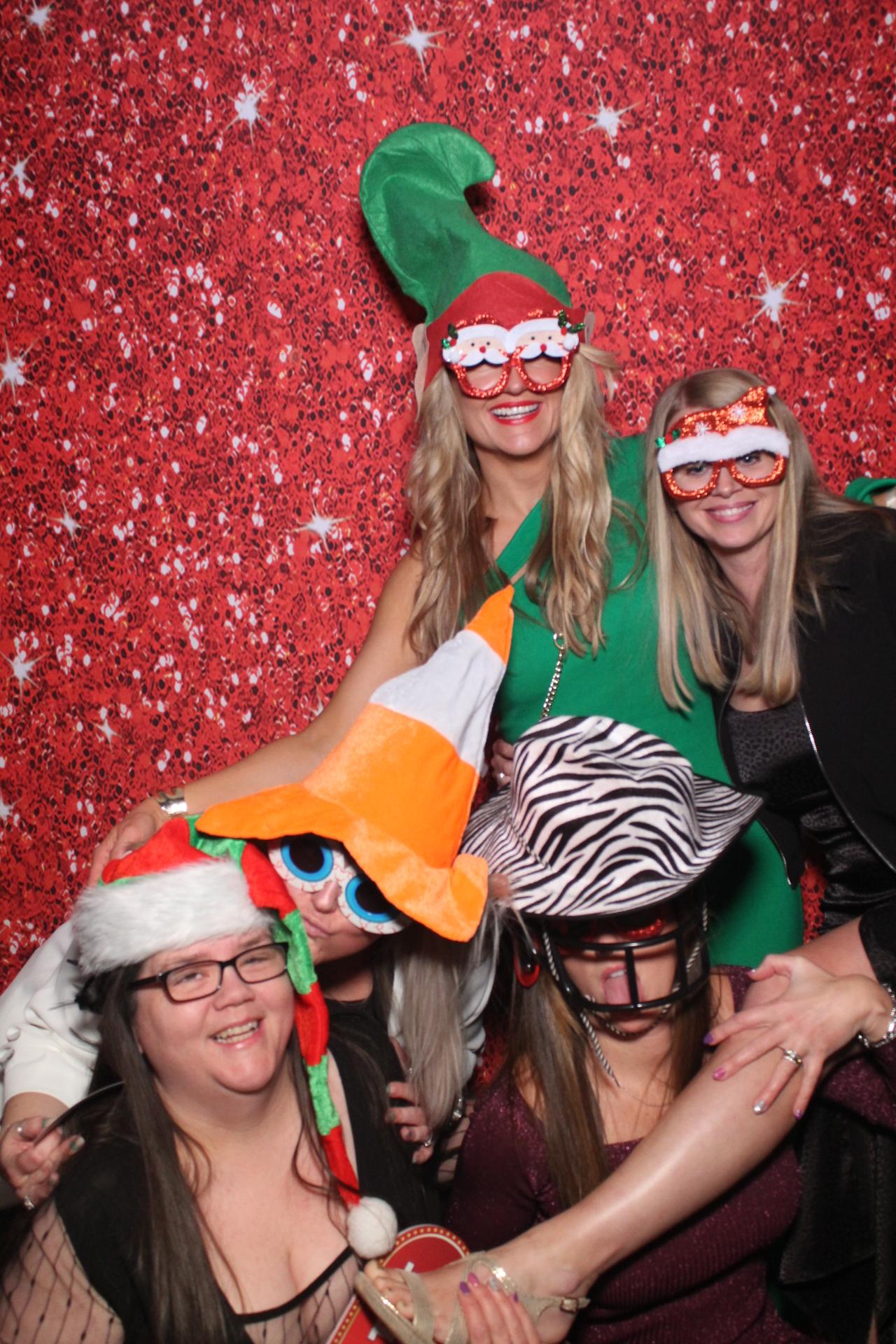 OCL Christmas party  | View more photos from the event at gallery.magicimages.uk/u/MagicImages/OCL-Christmas-party