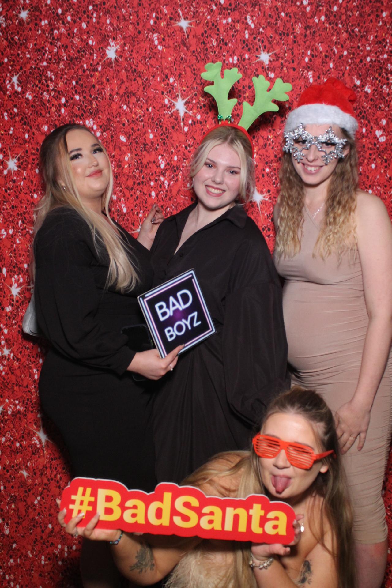 OCL Christmas party  | View more photos from the event at gallery.magicimages.uk/u/MagicImages/OCL-Christmas-party