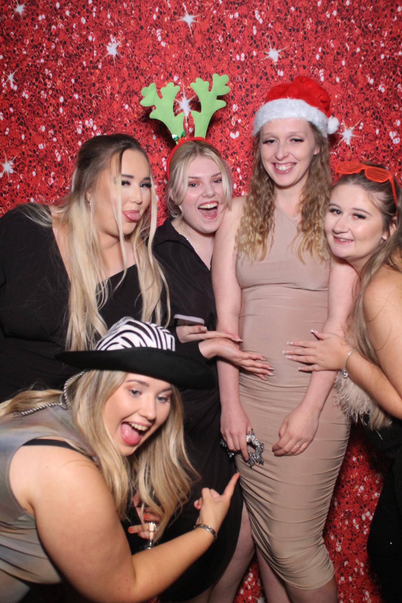 OCL Christmas party  | View more photos from the event at gallery.magicimages.uk/u/MagicImages/OCL-Christmas-party