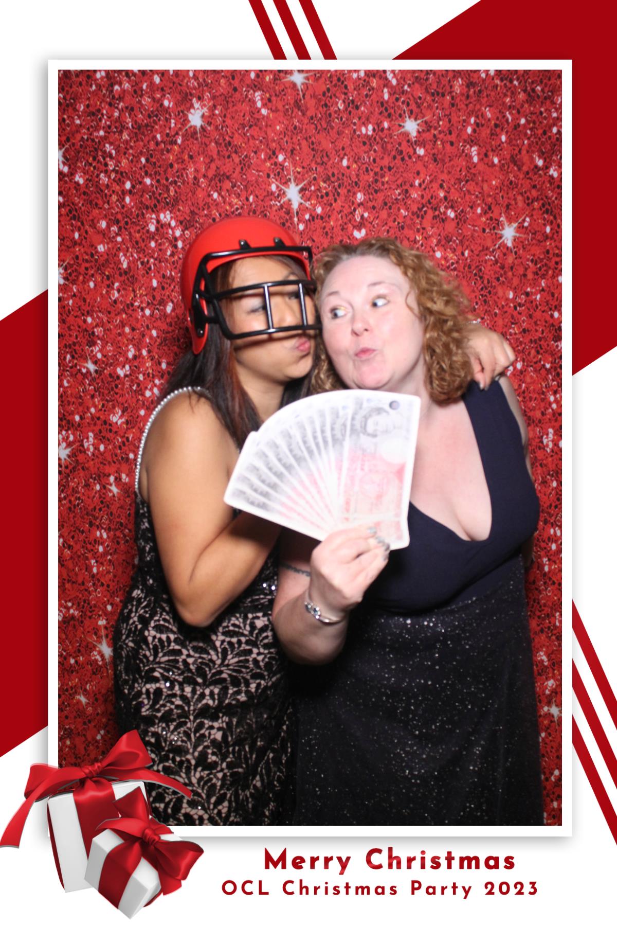 OCL Christmas party  | View more photos from the event at gallery.magicimages.uk/u/MagicImages/OCL-Christmas-party