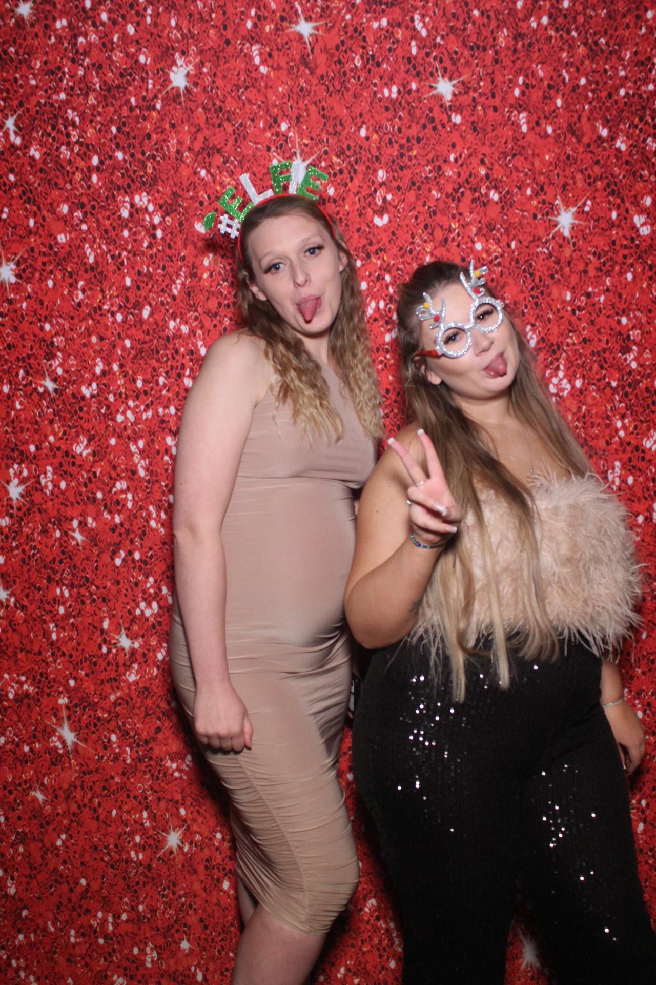 OCL Christmas party  | View more photos from the event at gallery.magicimages.uk/u/MagicImages/OCL-Christmas-party