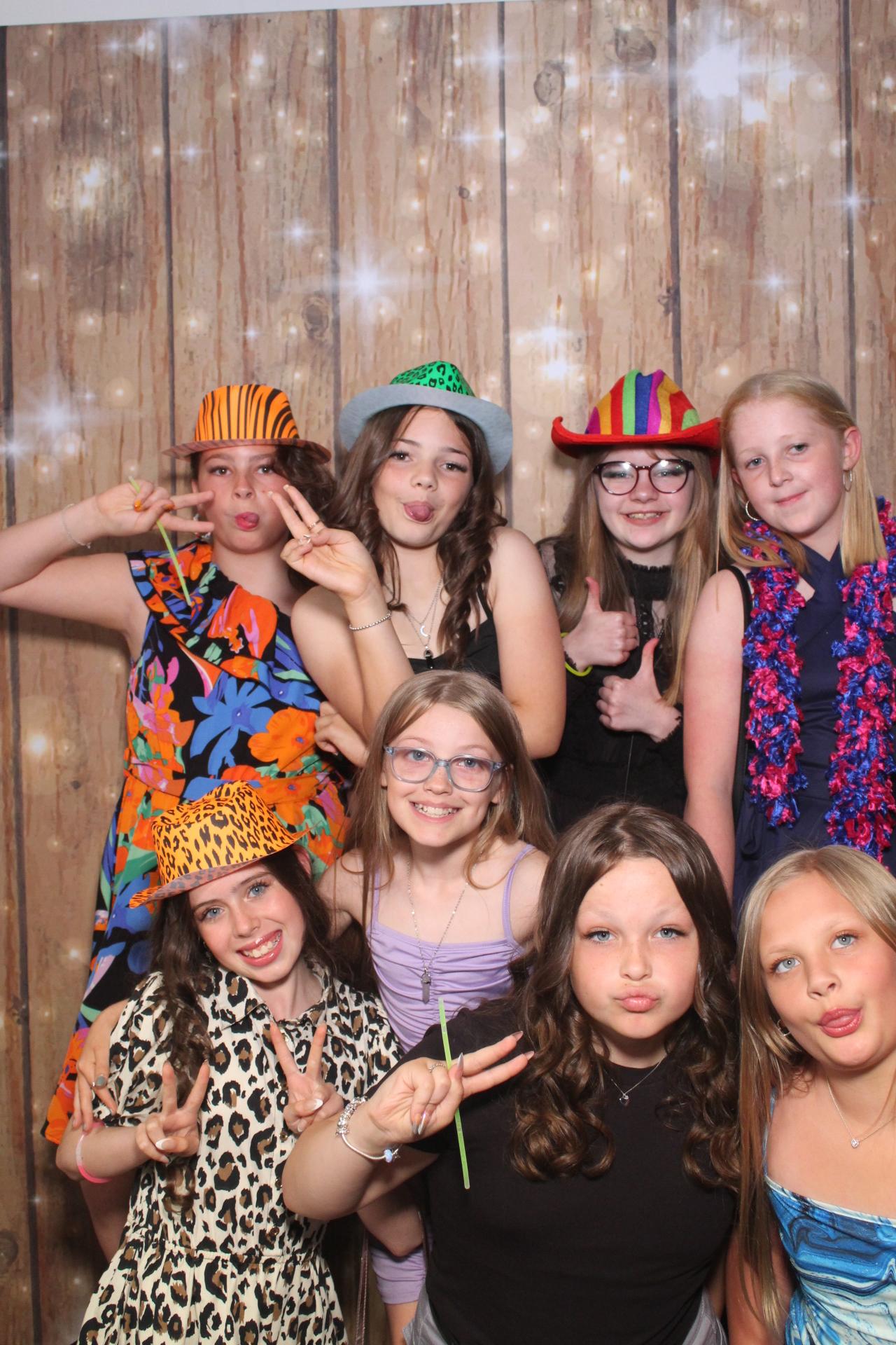 Oakworth Year 6 Leavers Party  | View more photos from the event at gallery.magicimages.uk/u/MagicImages/Oakworth-Year-6-Leavers-Party