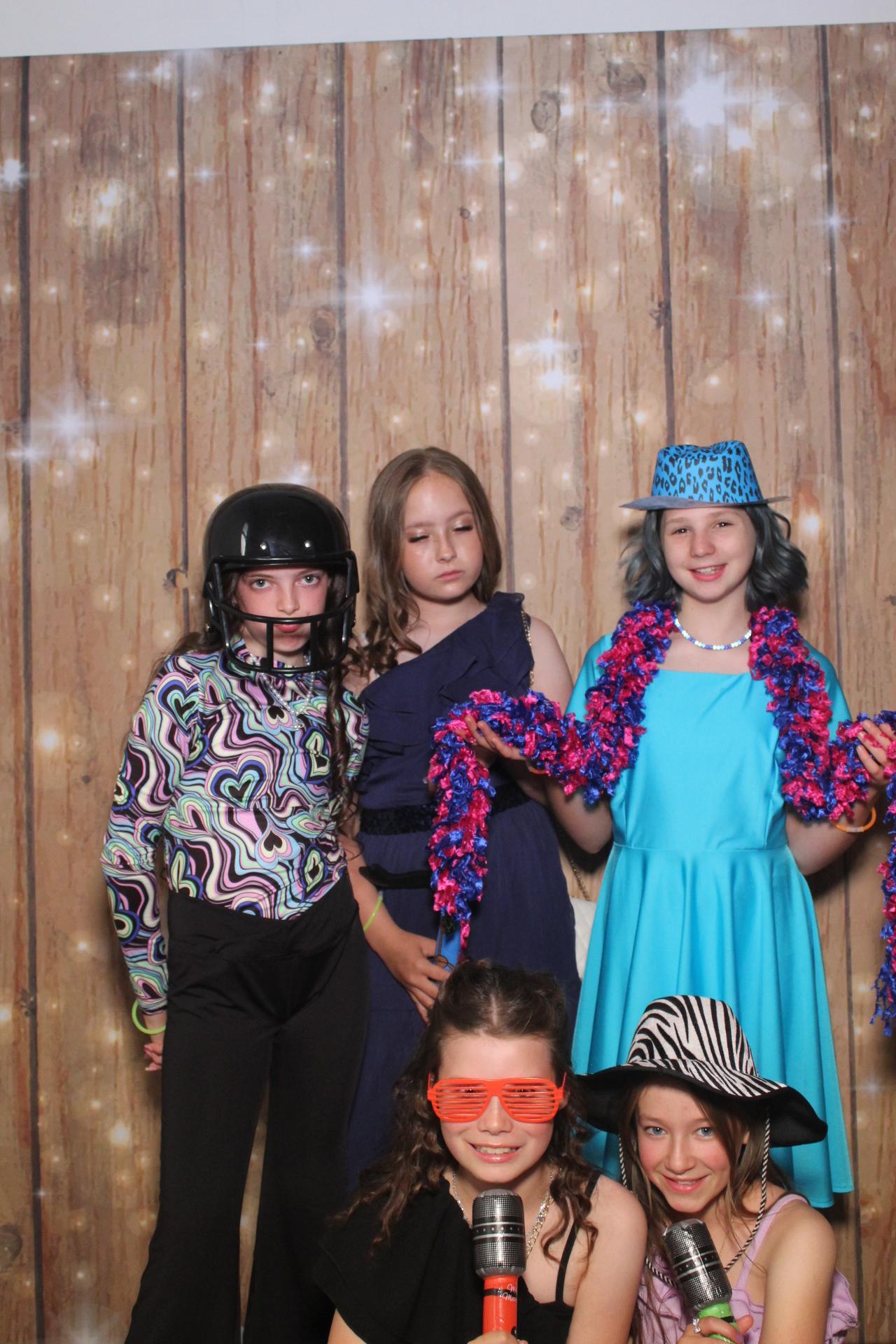Oakworth Year 6 Leavers Party  | View more photos from the event at gallery.magicimages.uk/u/MagicImages/Oakworth-Year-6-Leavers-Party