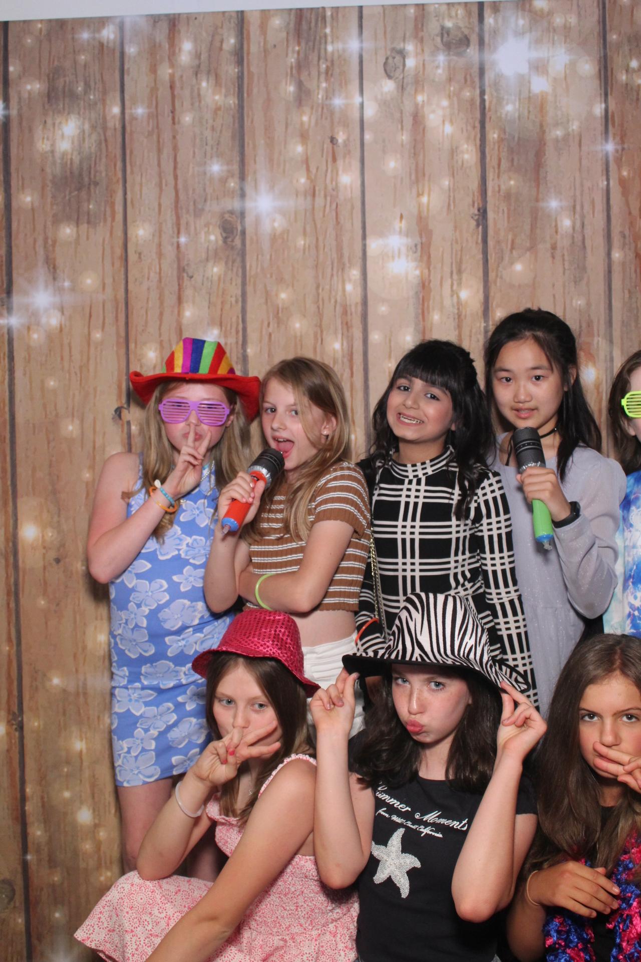 Oakworth Year 6 Leavers Party  | View more photos from the event at gallery.magicimages.uk/u/MagicImages/Oakworth-Year-6-Leavers-Party