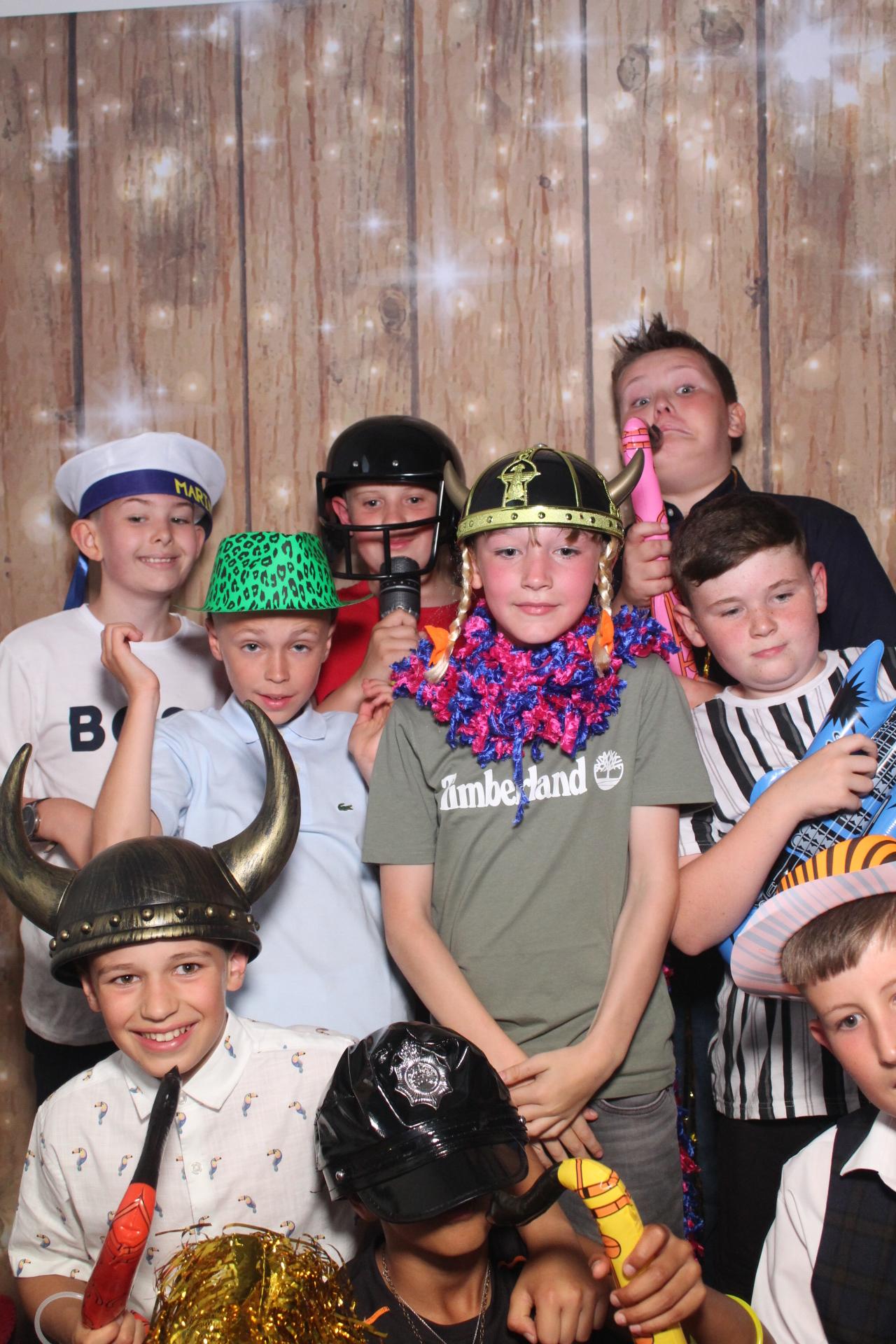 Oakworth Year 6 Leavers Party  | View more photos from the event at gallery.magicimages.uk/u/MagicImages/Oakworth-Year-6-Leavers-Party