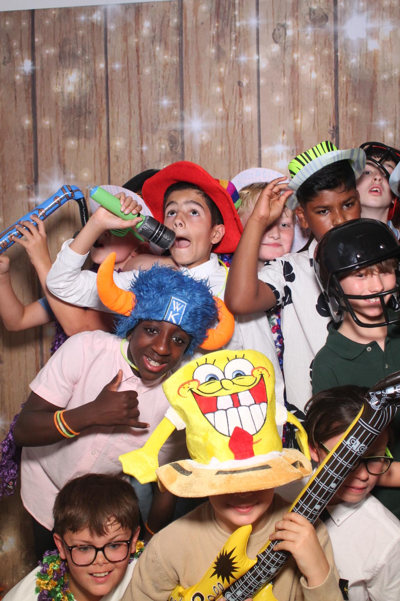 Oakworth Year 6 Leavers Party  | View more photos from the event at gallery.magicimages.uk/u/MagicImages/Oakworth-Year-6-Leavers-Party